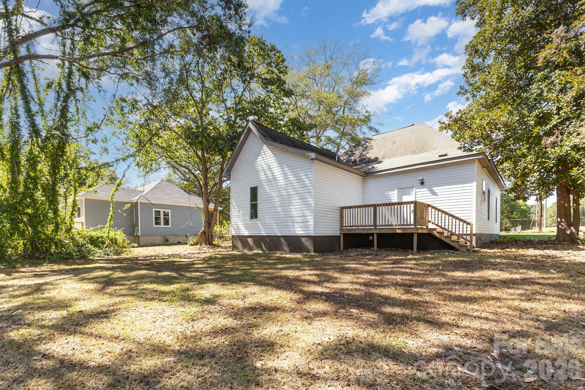 1205 S Lafayette Street Property Photo 21