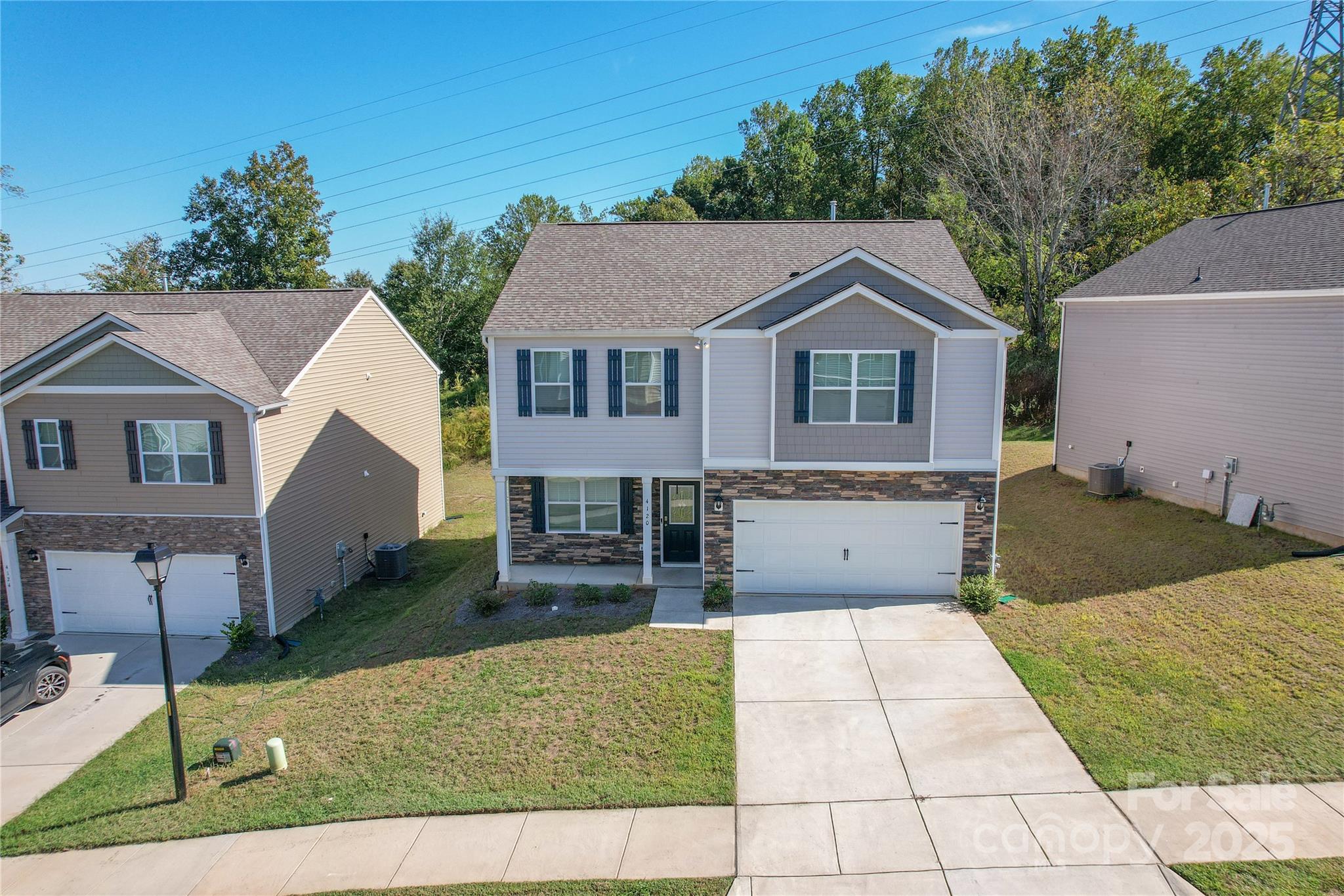 4120 Village Boulevard Property Photo 1