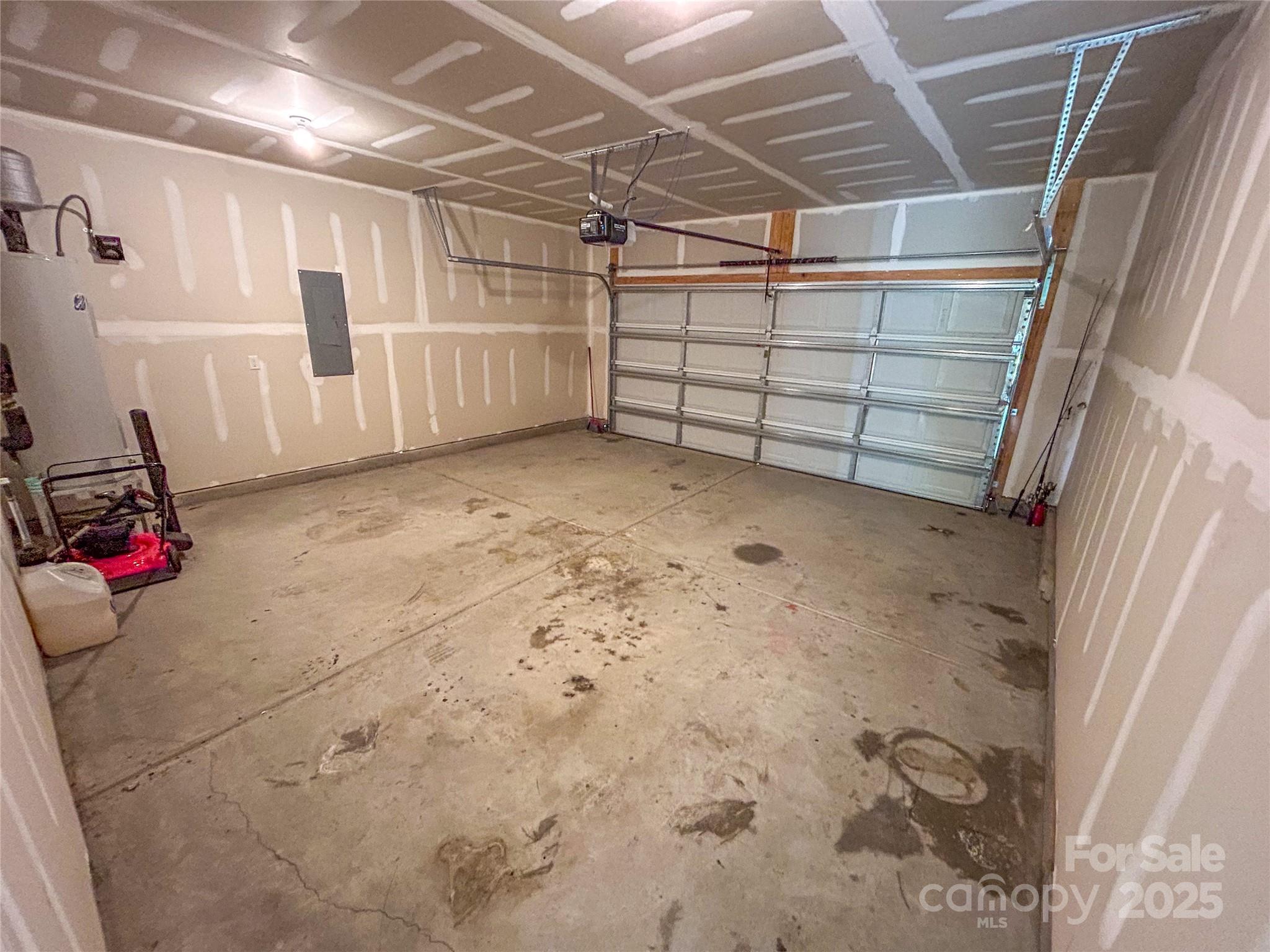 4120 Village Boulevard Property Photo 21