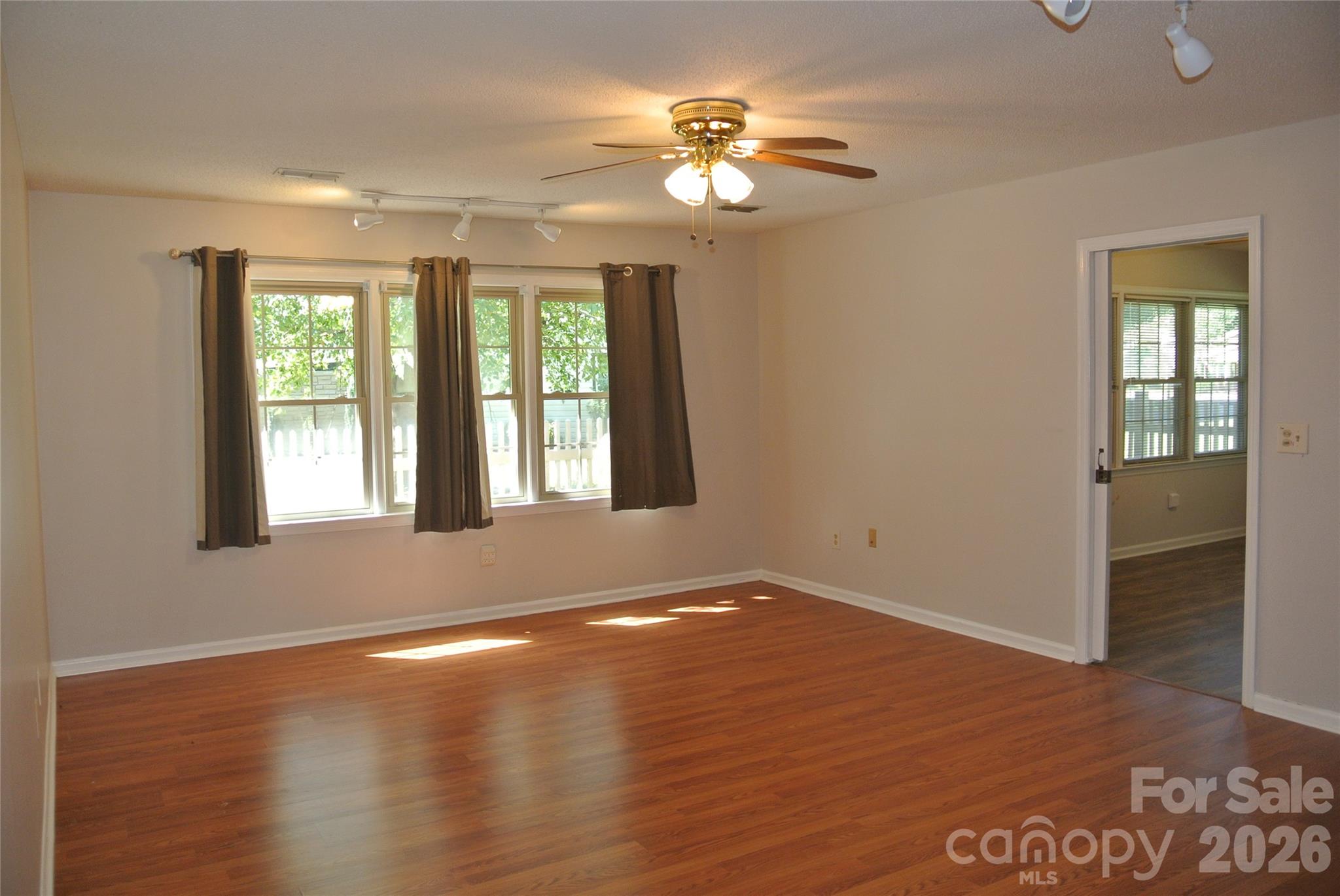 112 Holly Court Property Photo 10