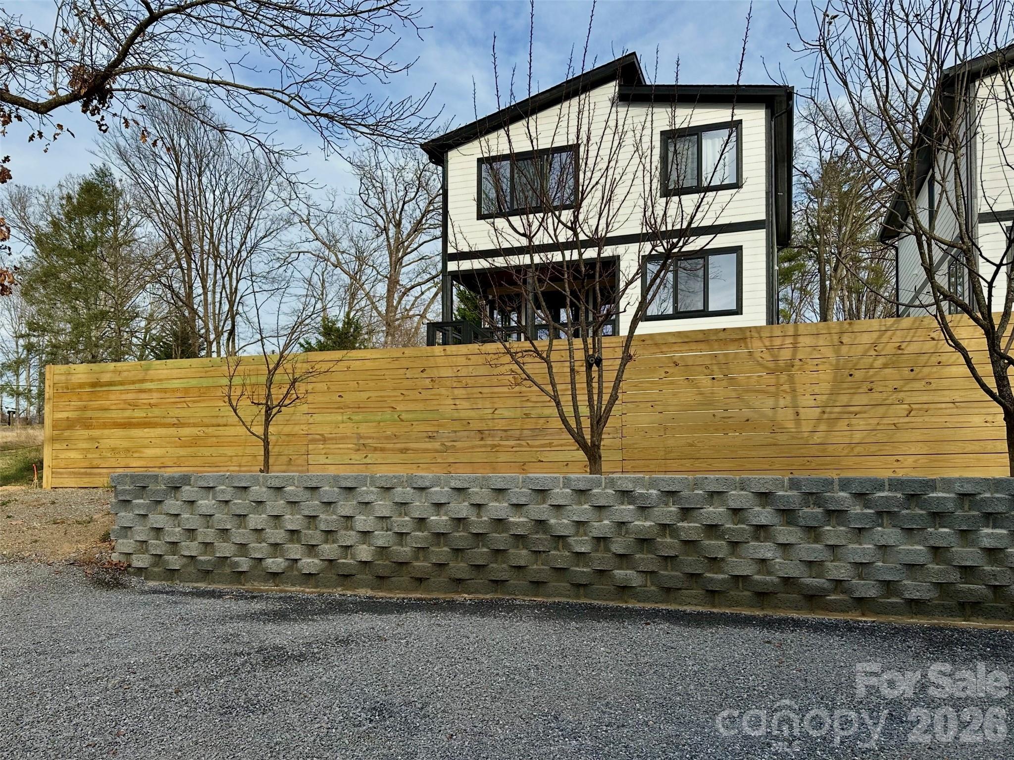 20 Merchant Street Property Photo 24