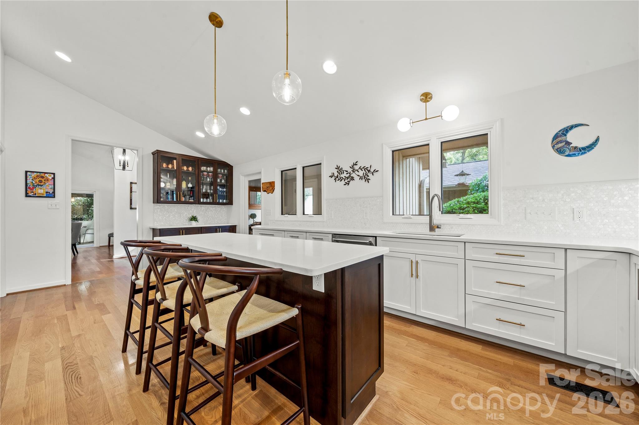 12 Cove Road Property Photo 8
