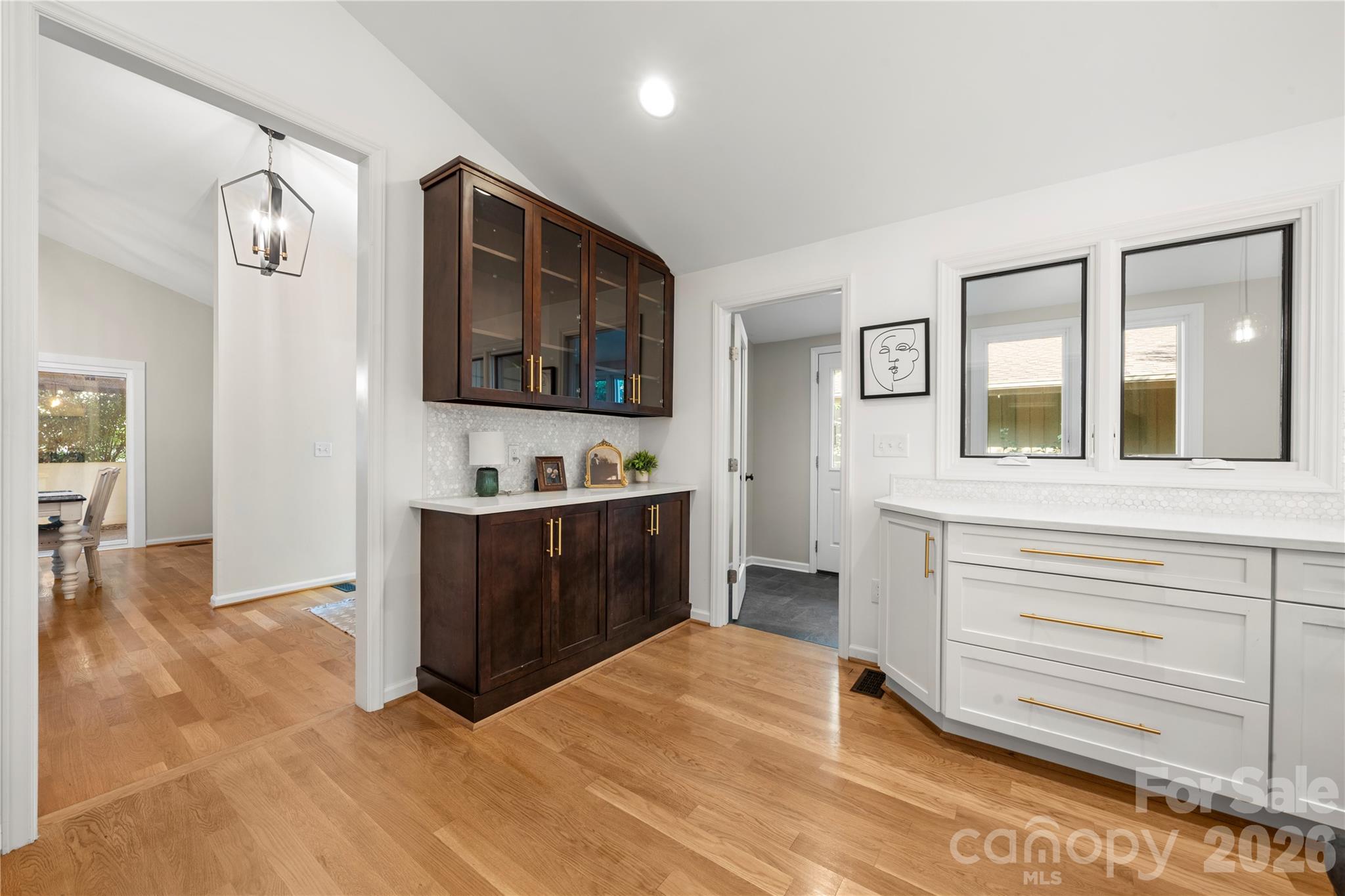 12 Cove Road Property Photo 12