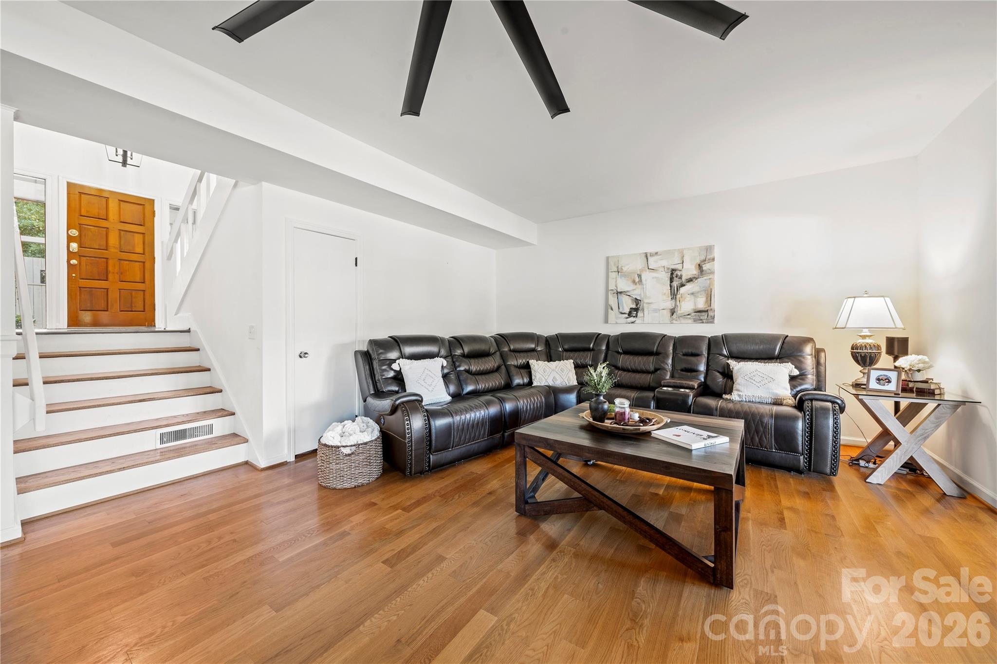 12 Cove Road Property Photo 23