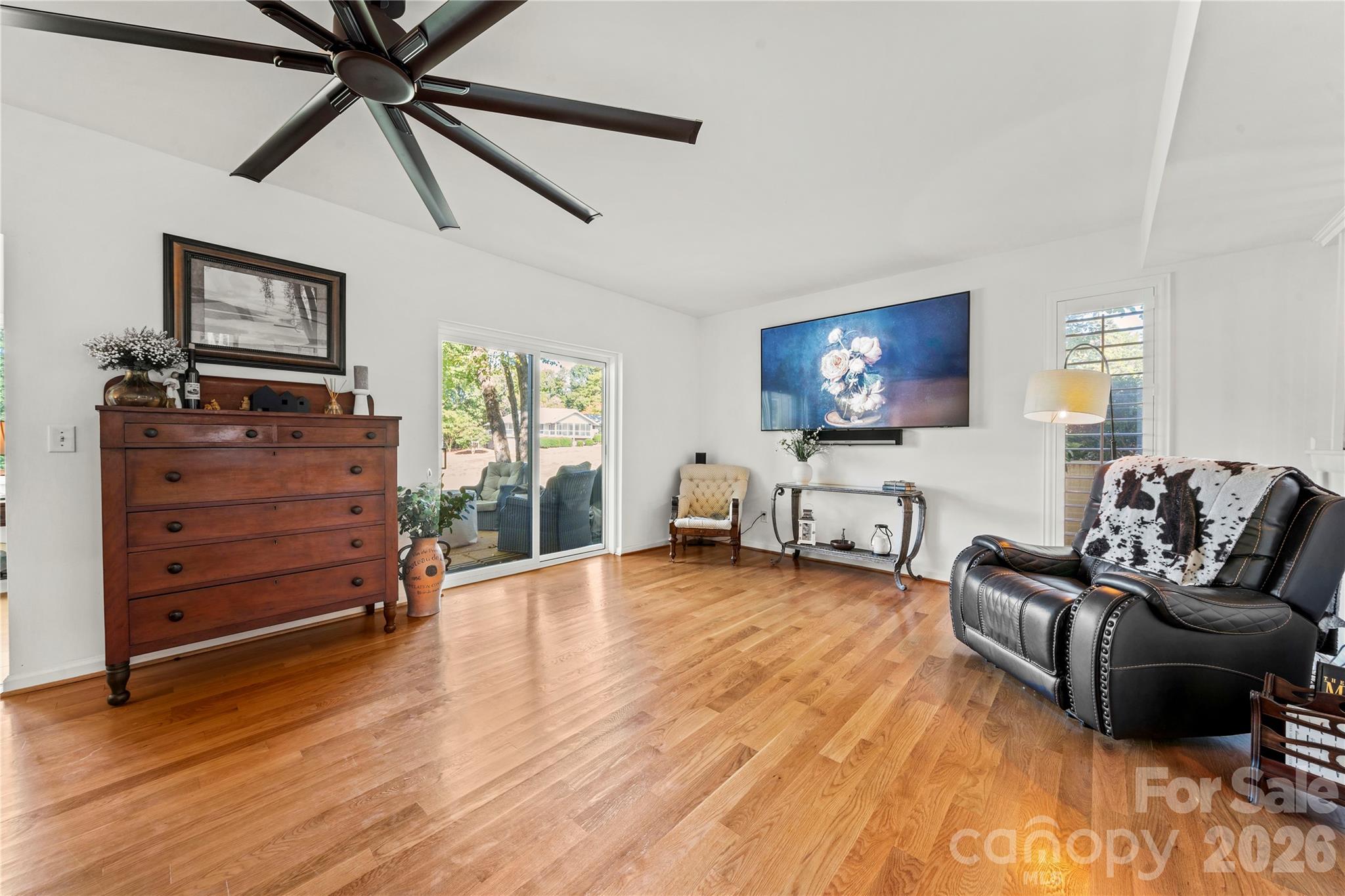 12 Cove Road Property Photo 26
