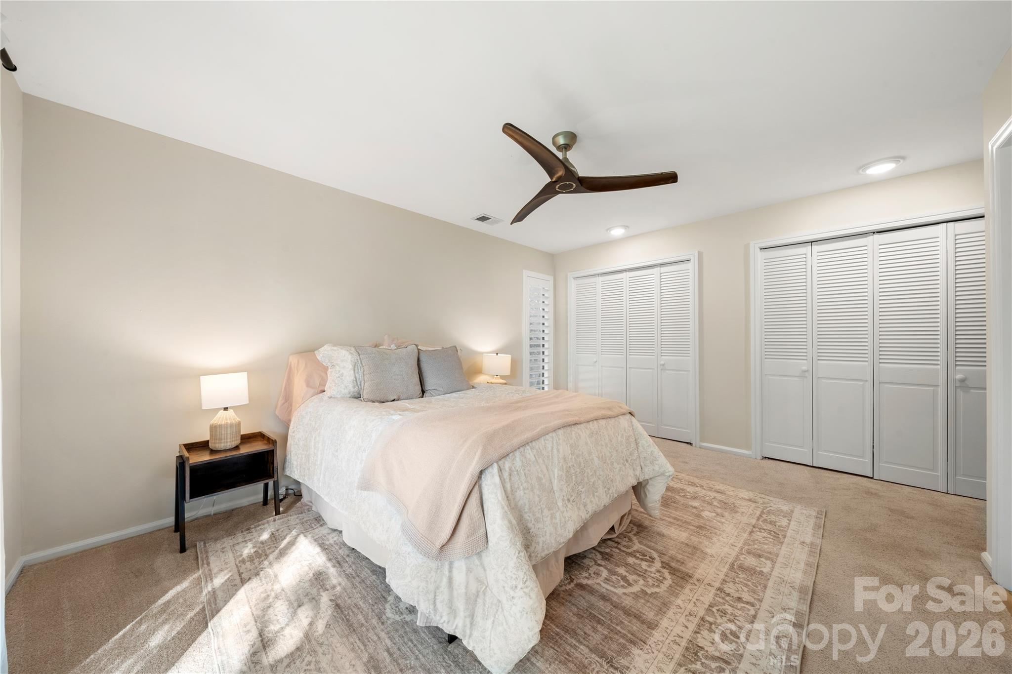 12 Cove Road Property Photo 29