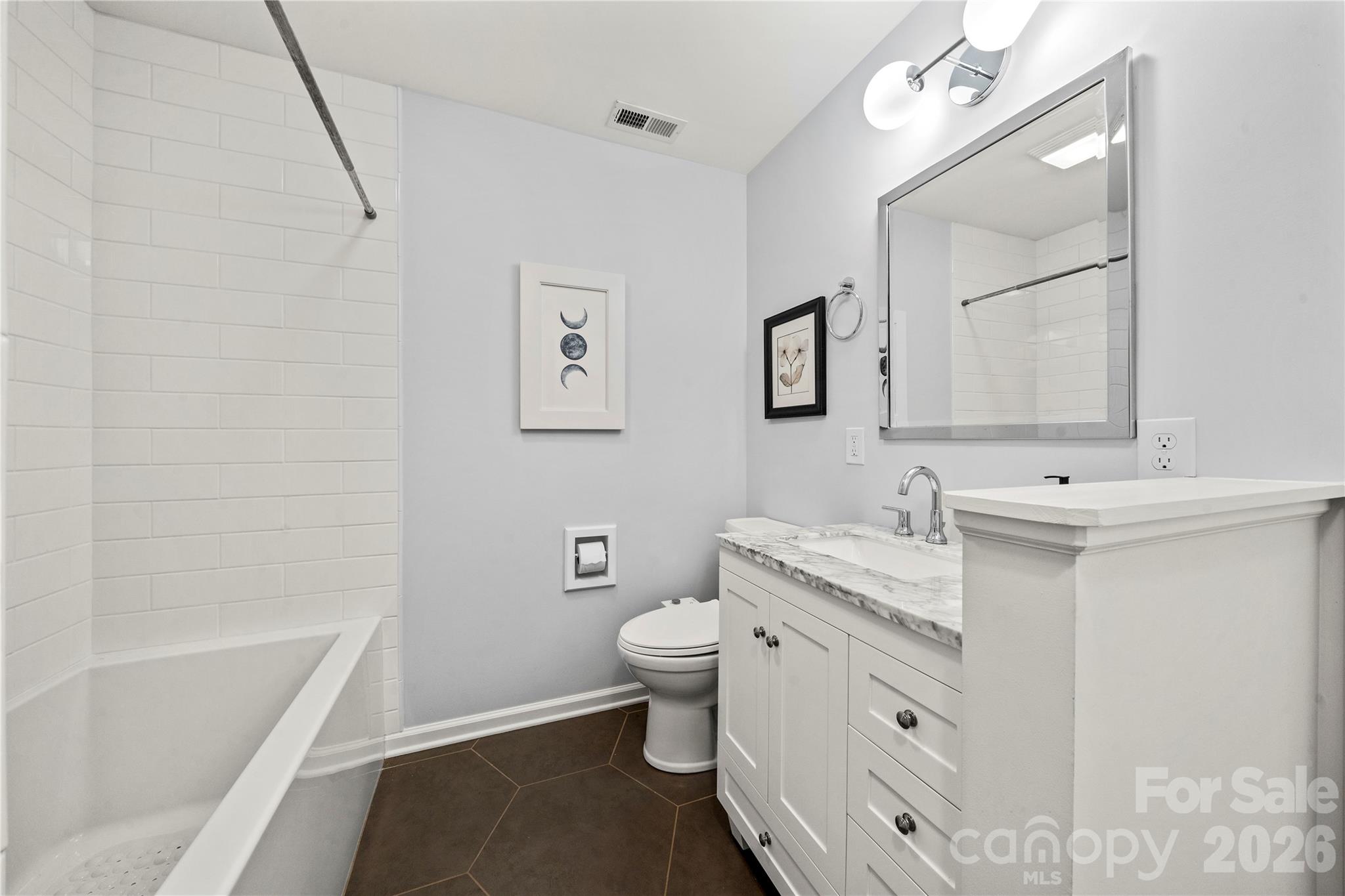 12 Cove Road Property Photo 34