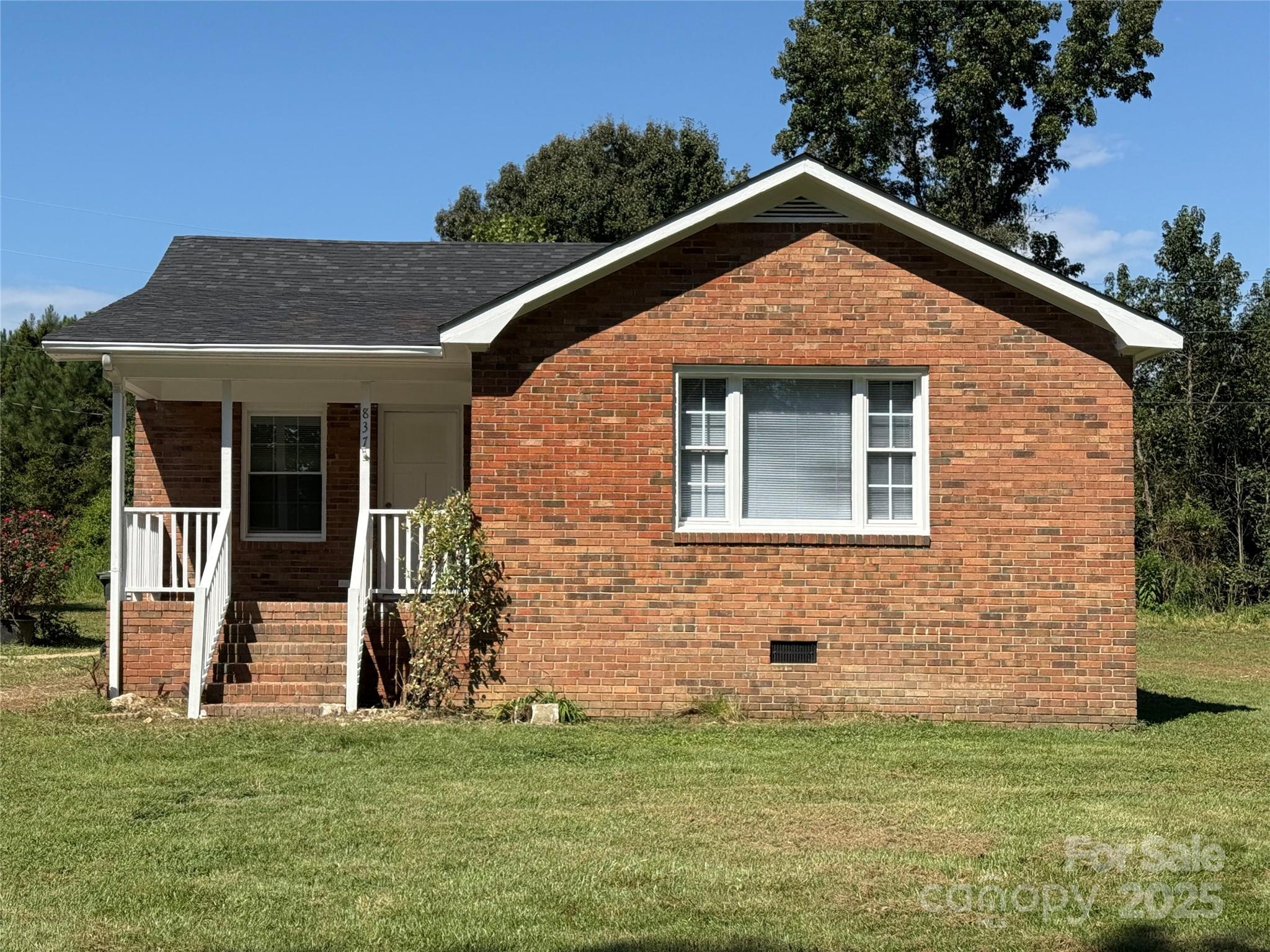 837 Sikes Mill Road Property Photo 1