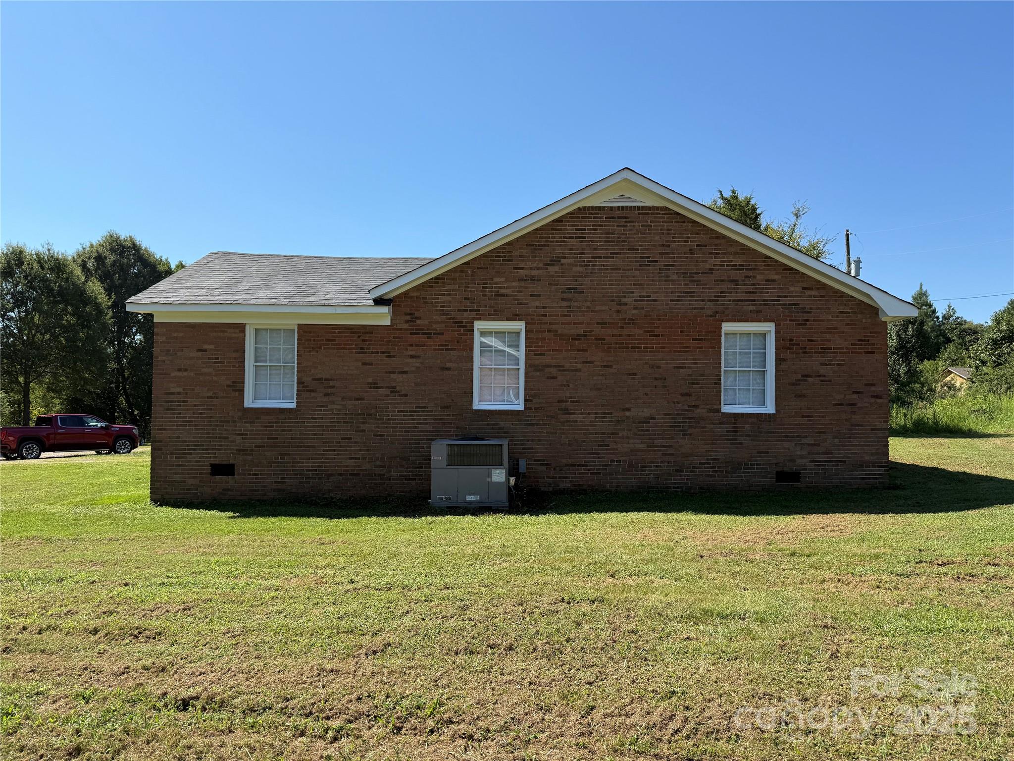 837 Sikes Mill Road Property Photo 2