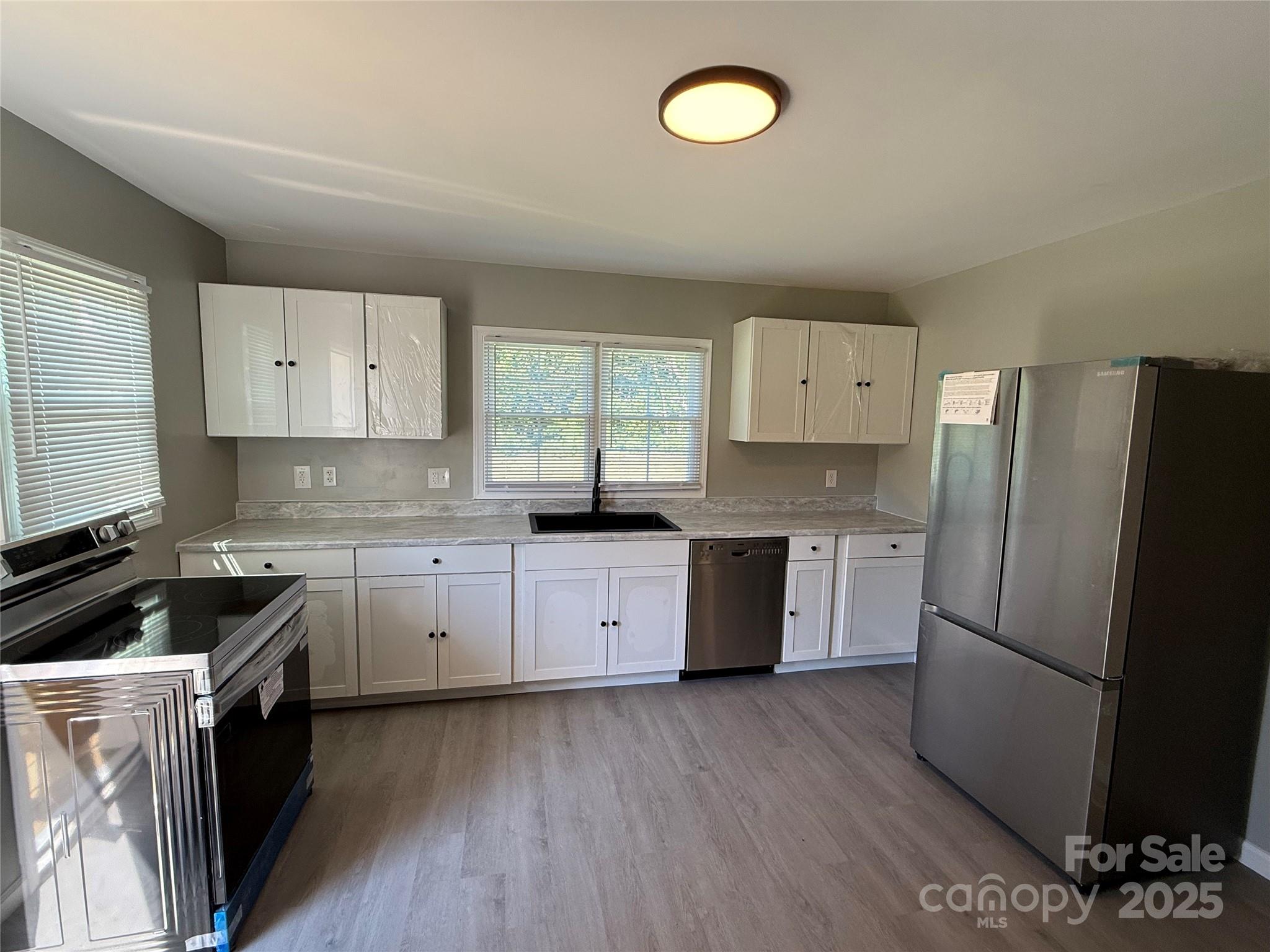 837 Sikes Mill Road Property Photo 3