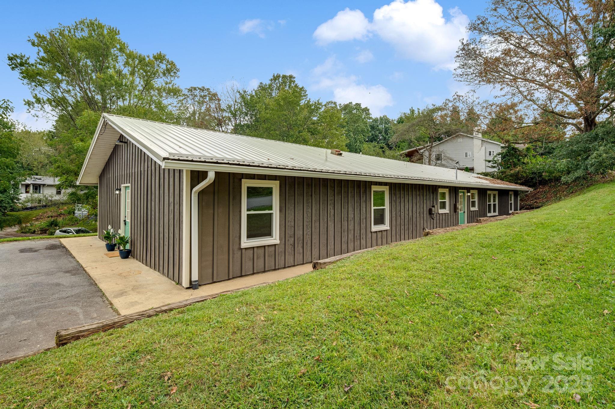 119 Richland Street Property Photo 1