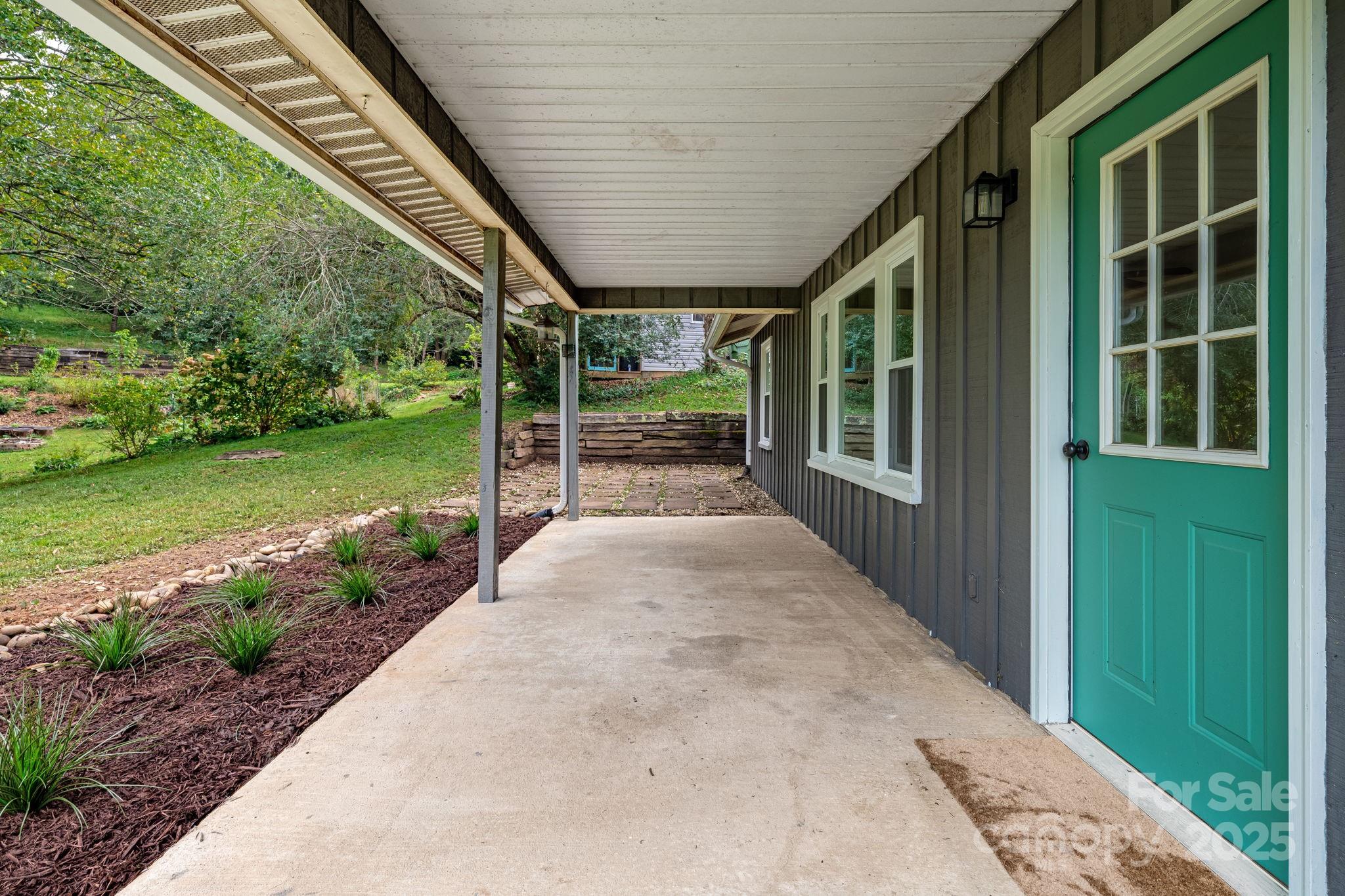 119 Richland Street Property Photo 2