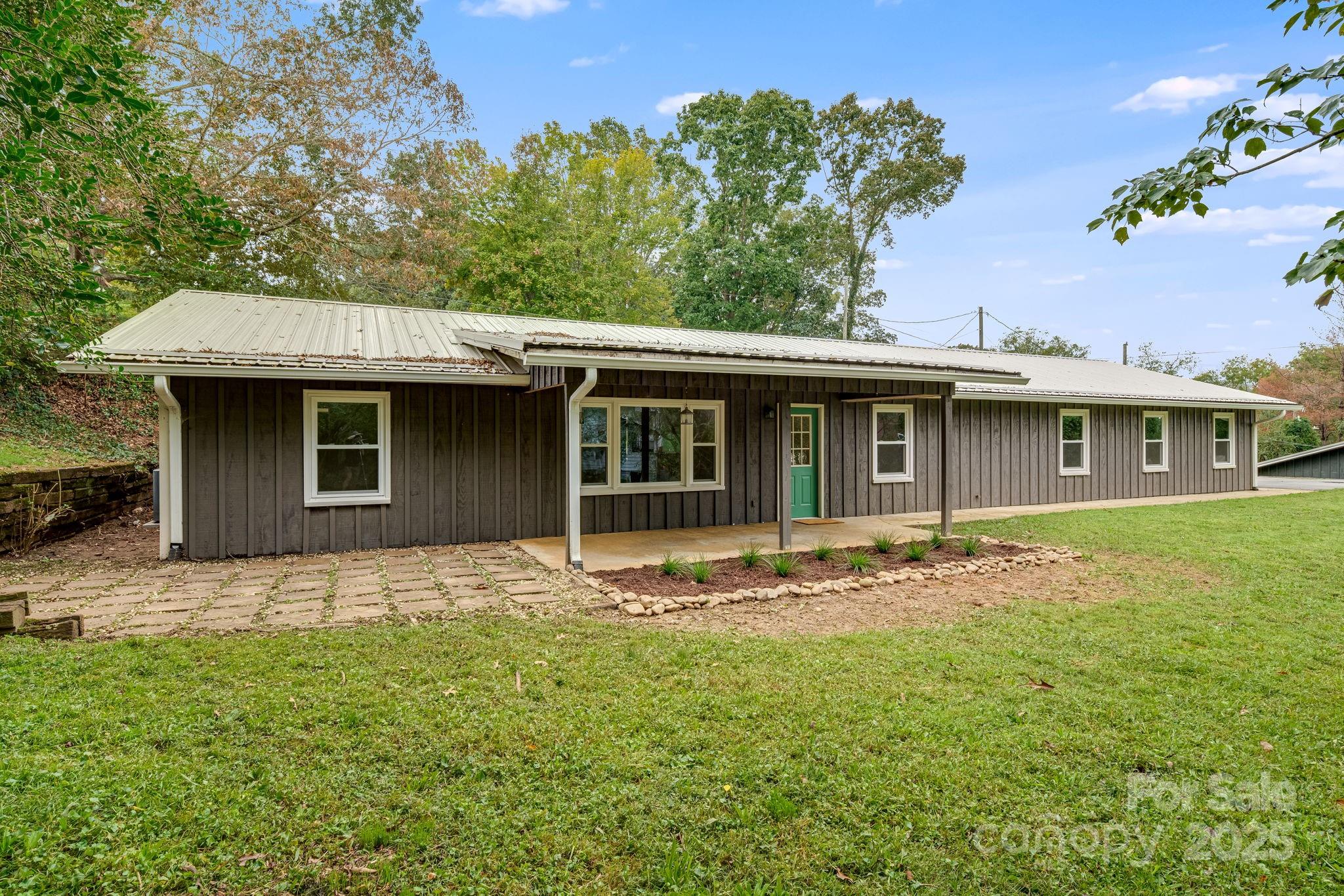 119 Richland Street Property Photo 3