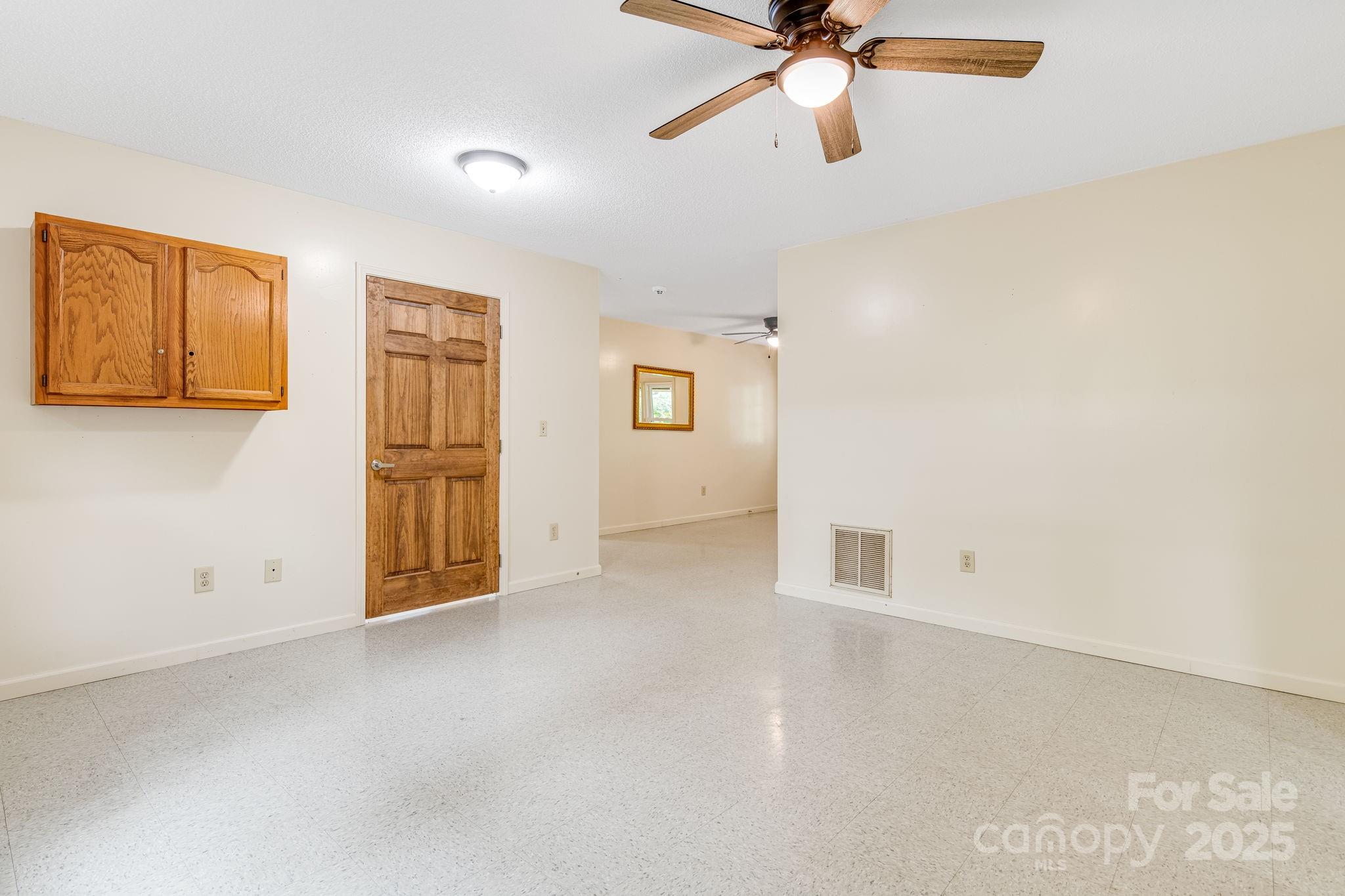 119 Richland Street Property Photo 5