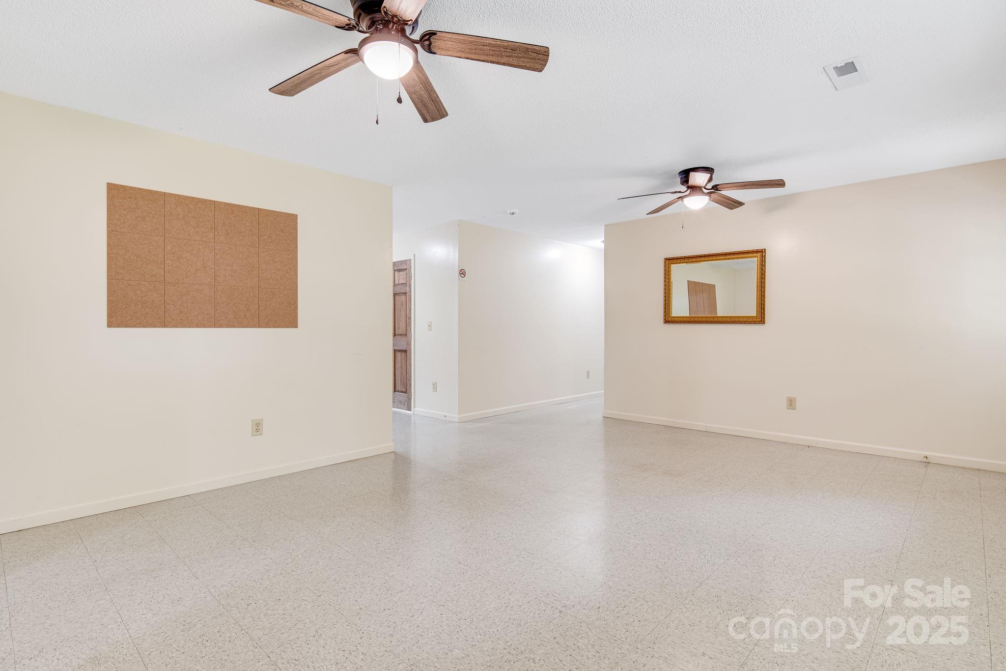 119 Richland Street Property Photo 8