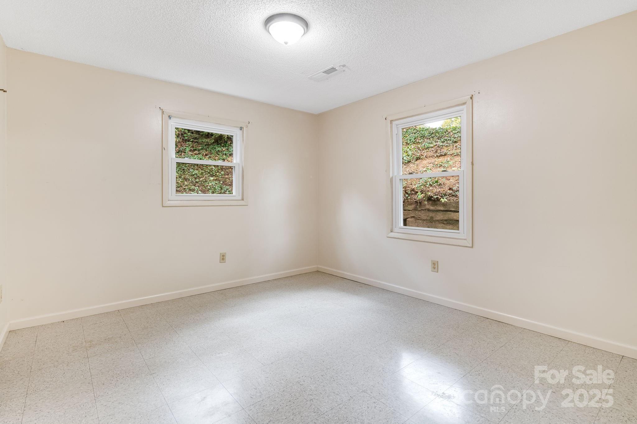 119 Richland Street Property Photo 13