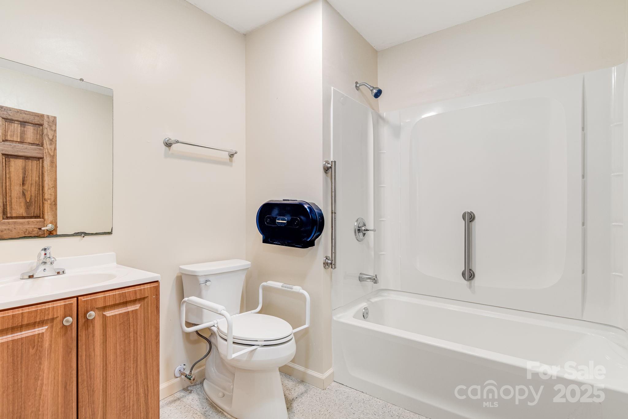 119 Richland Street Property Photo 17