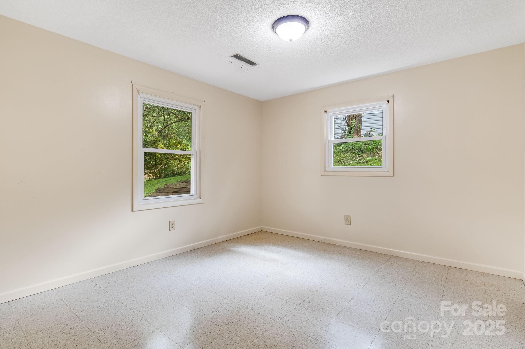 119 Richland Street Property Photo 24