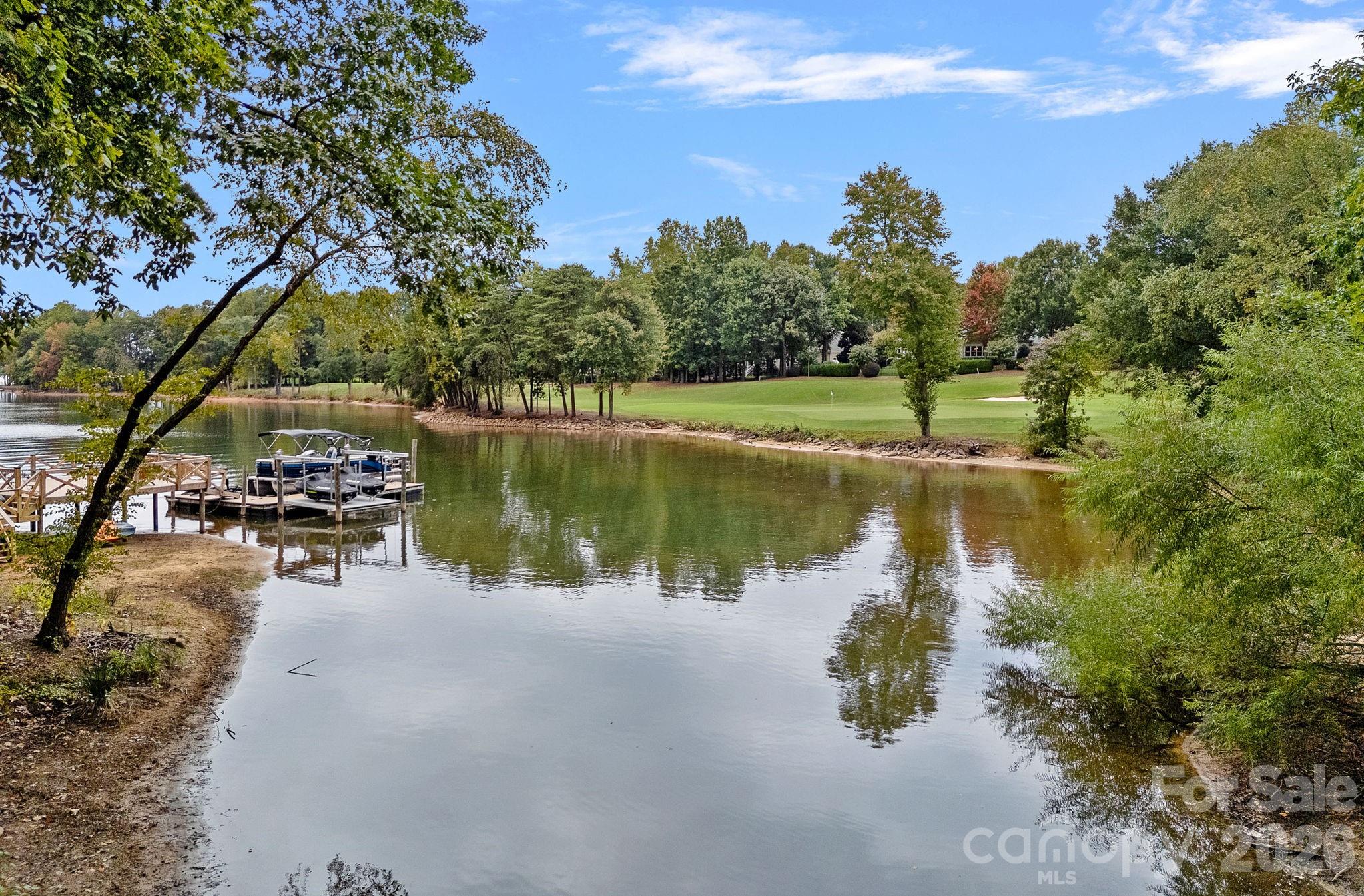 106 Lightship Drive Property Photo 3