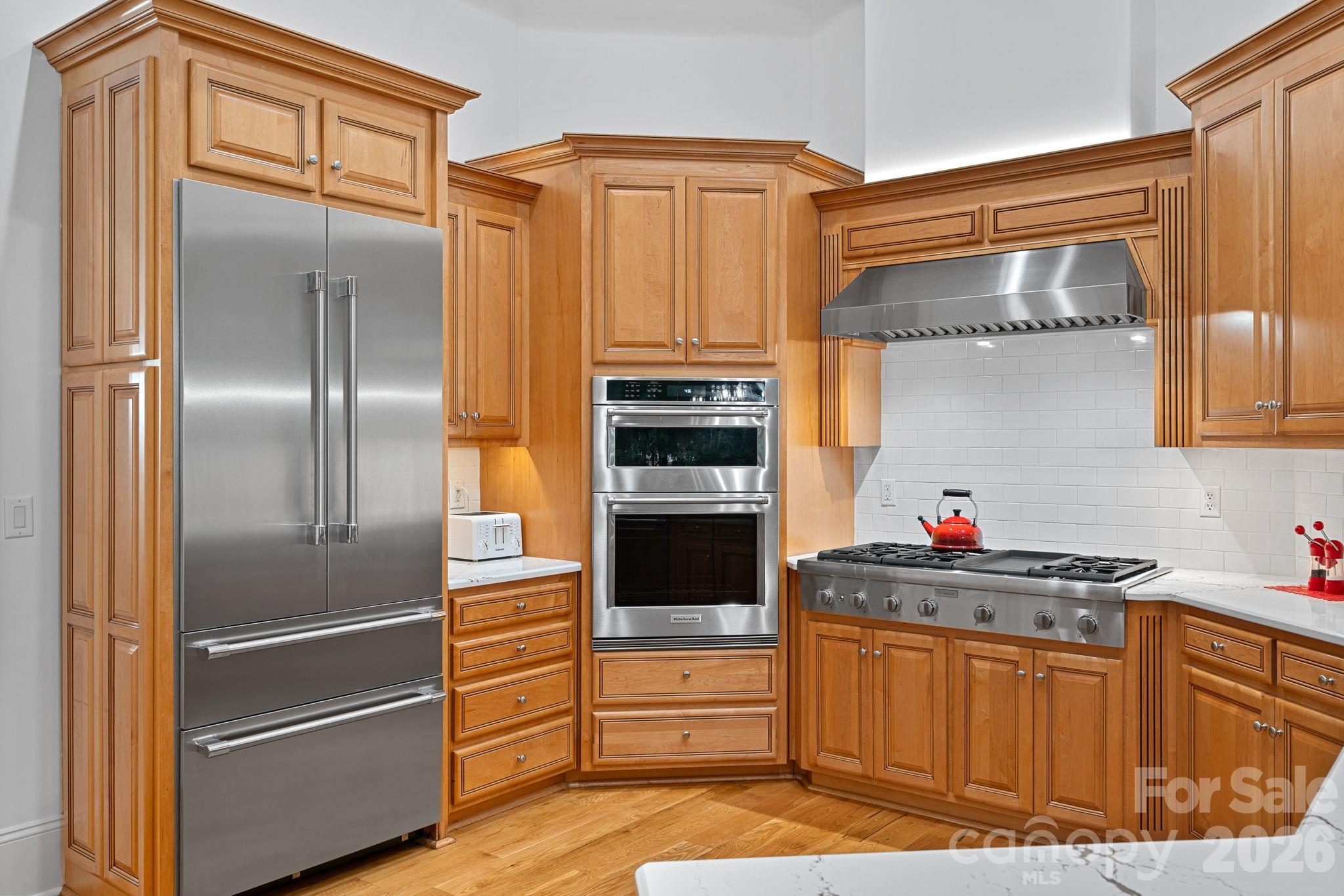 106 Lightship Drive Property Photo 9