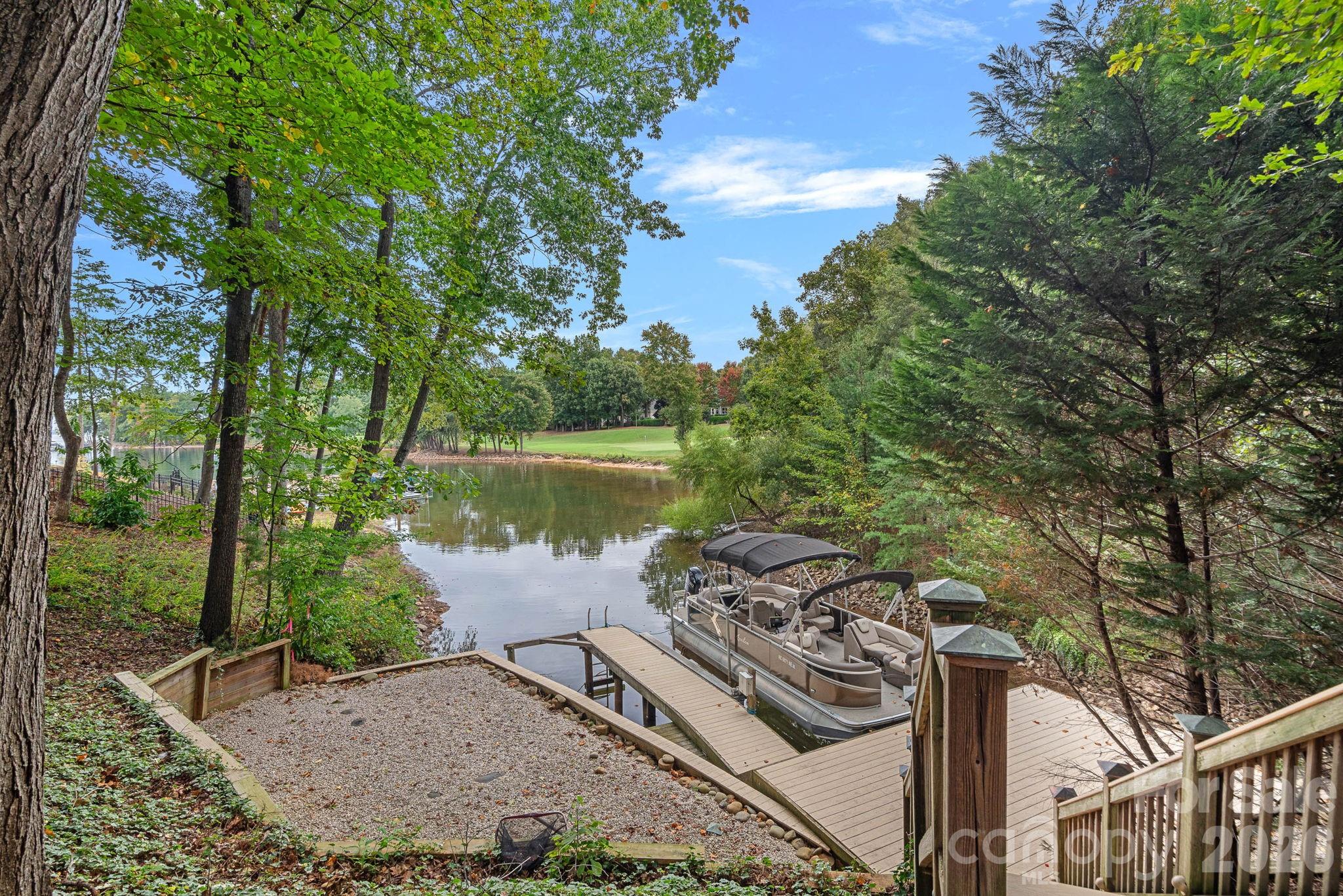 106 Lightship Drive Property Photo 25