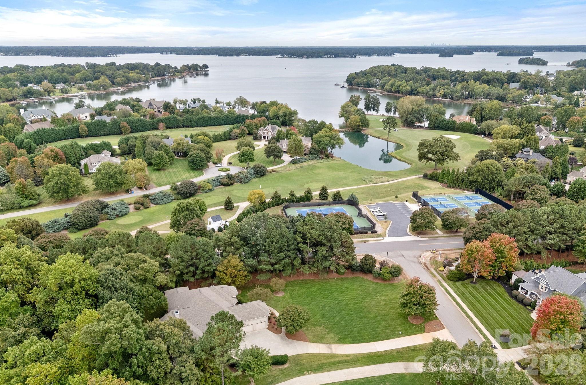106 Lightship Drive Property Photo 26