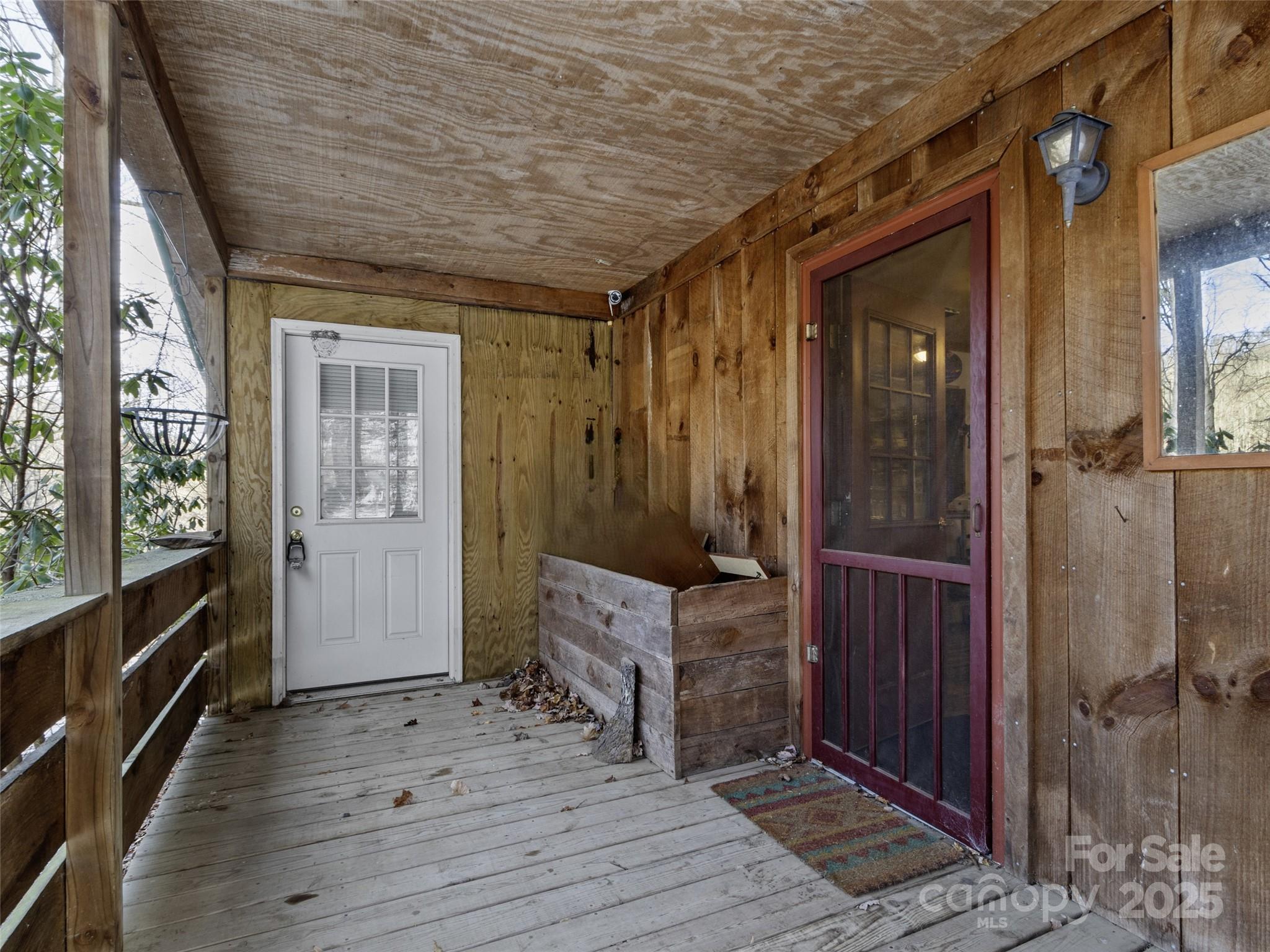 1571 Roaring Fork Road Property Photo 15