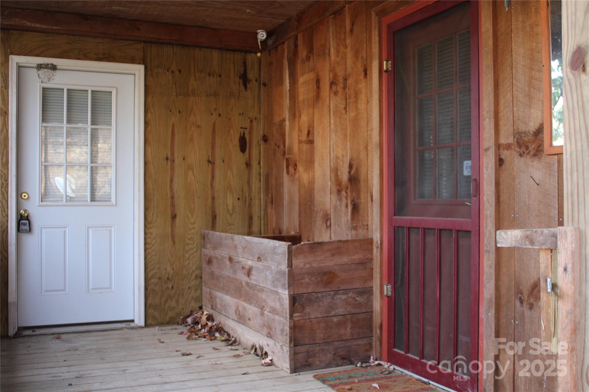 1571 Roaring Fork Road Property Photo 16