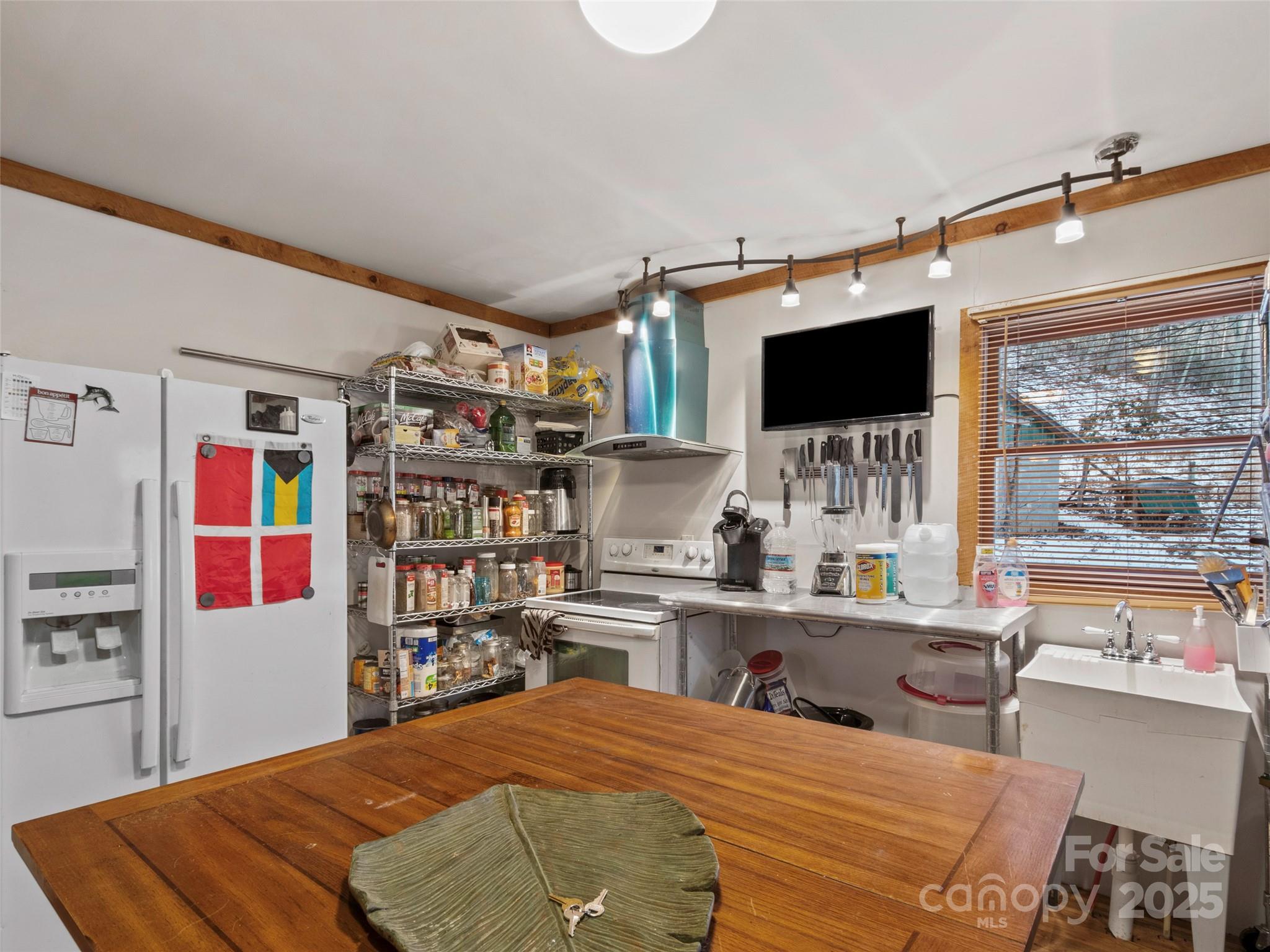 1571 Roaring Fork Road Property Photo 20