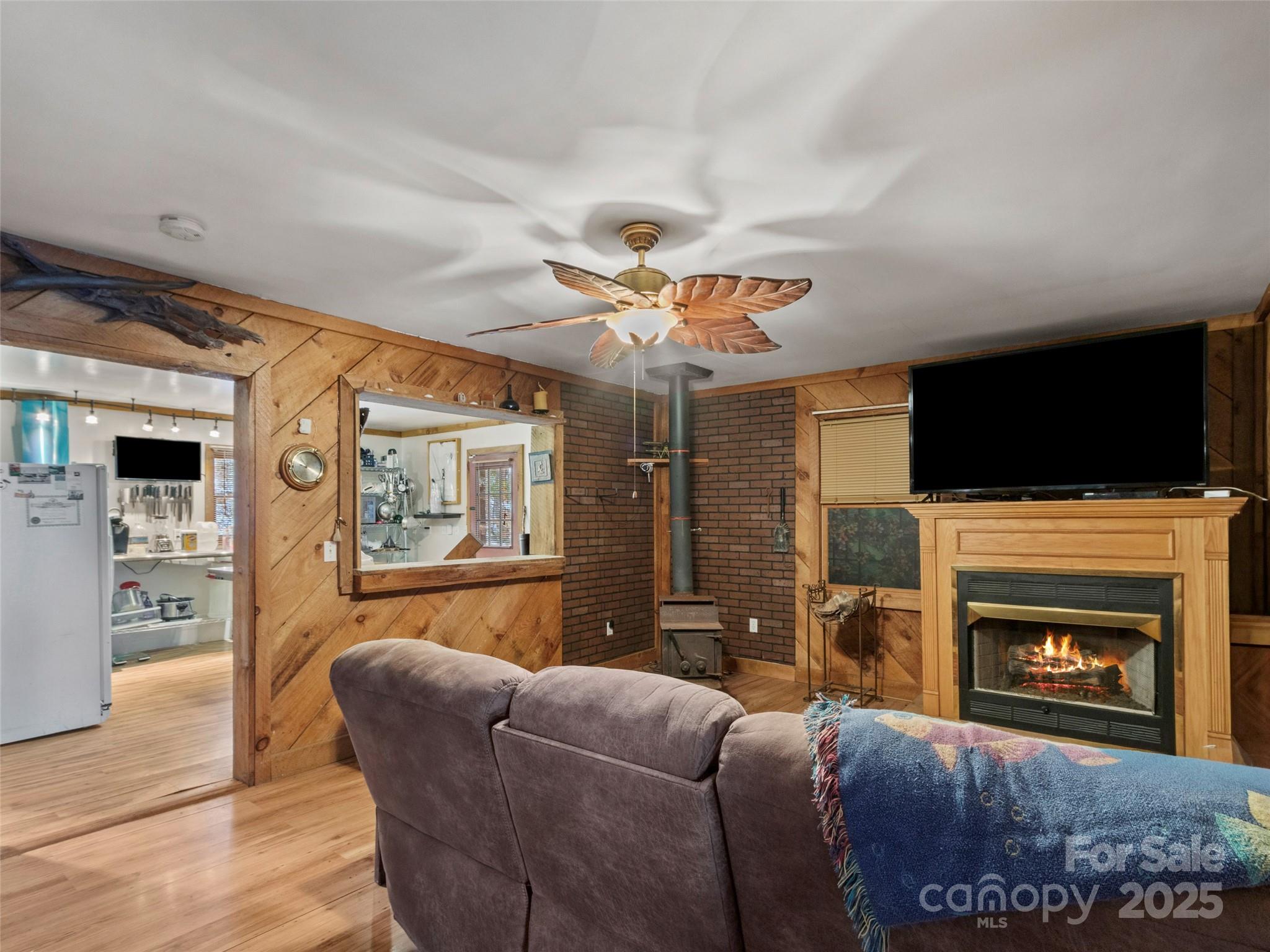 1571 Roaring Fork Road Property Photo 23