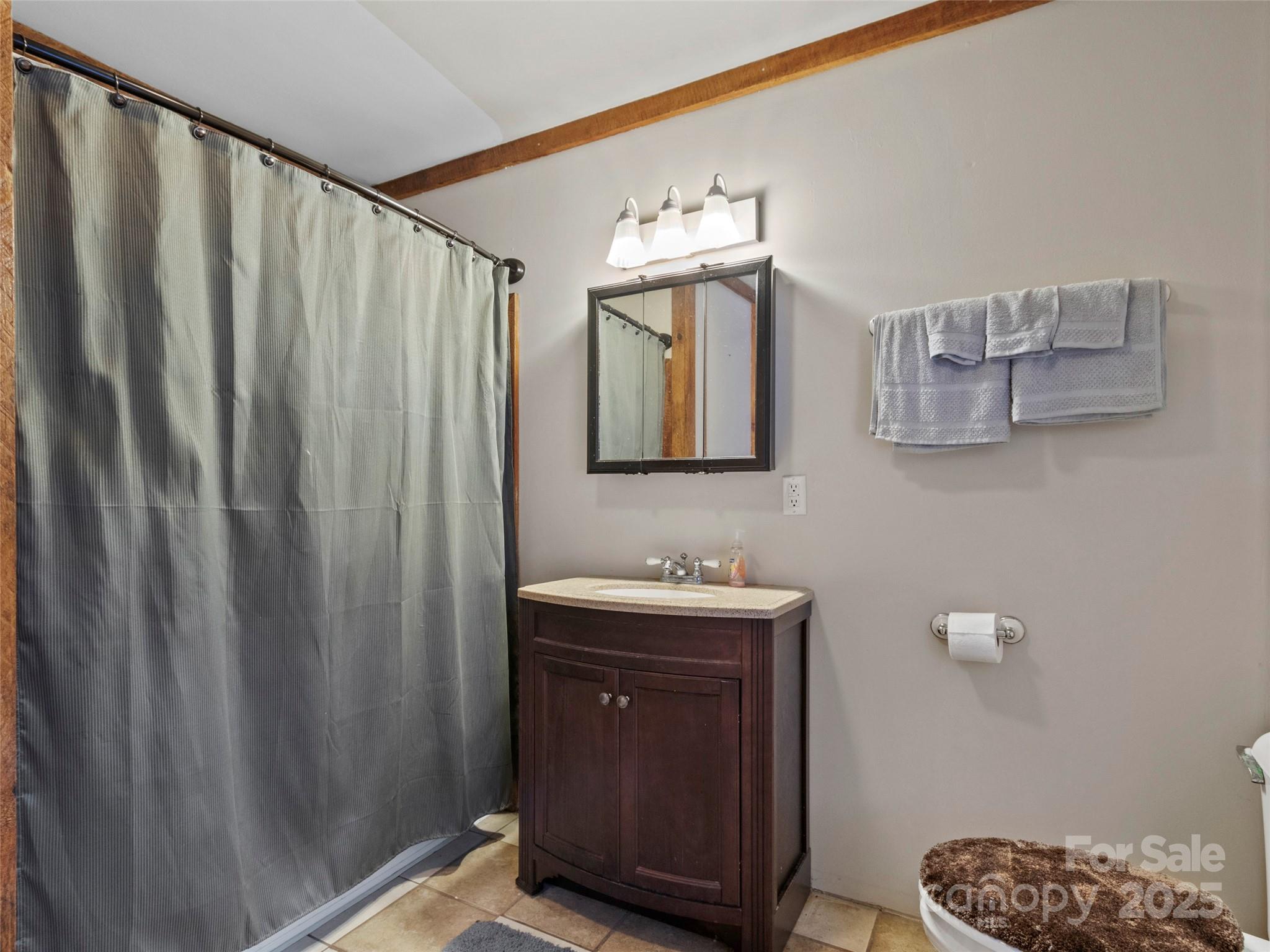1571 Roaring Fork Road Property Photo 26