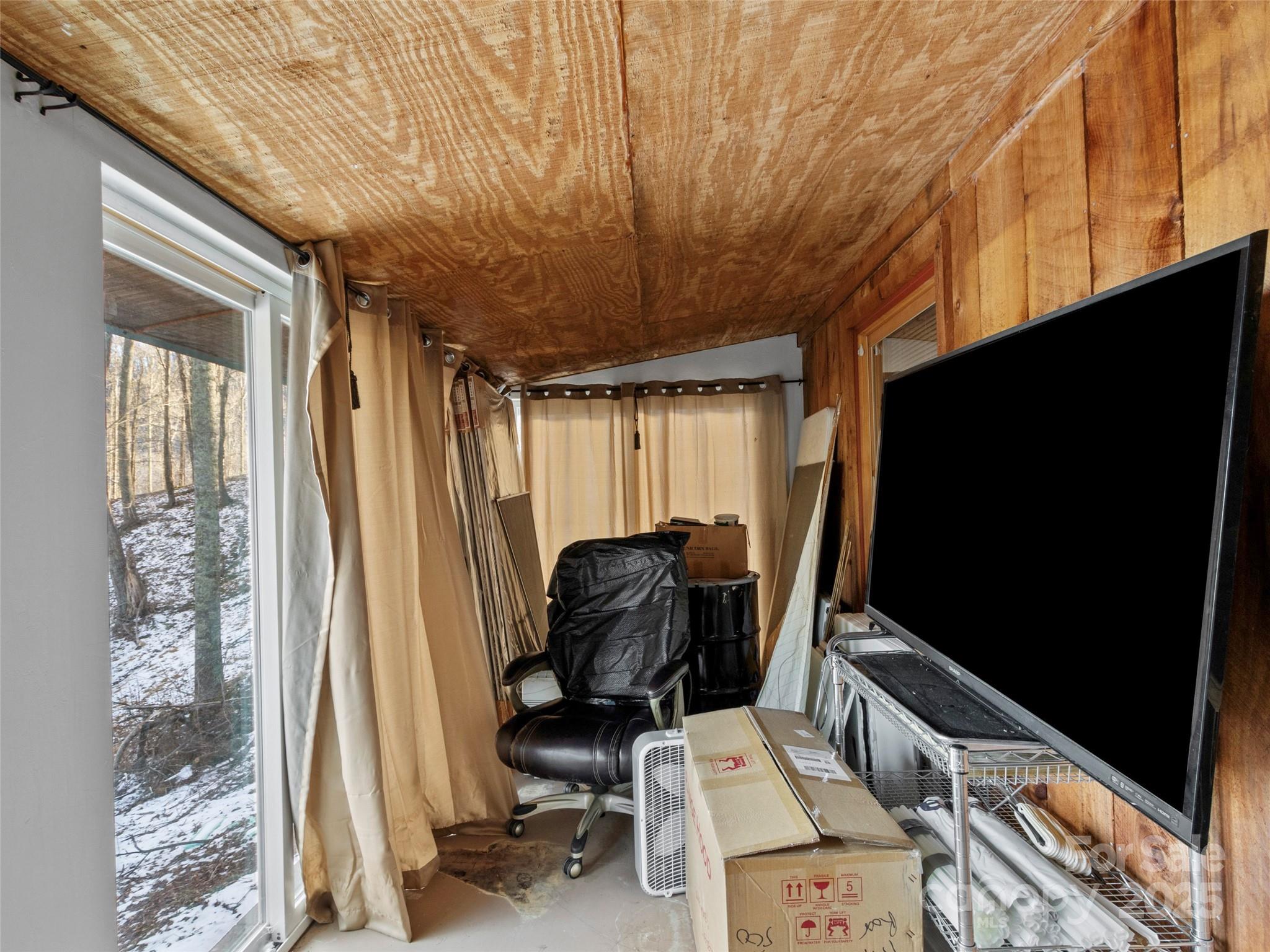 1571 Roaring Fork Road Property Photo 36
