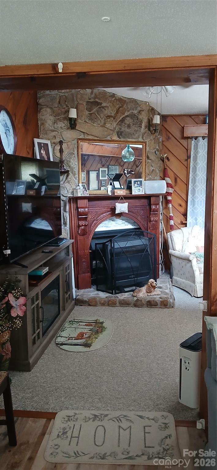 4230 Chimney Rock Road Property Photo 7