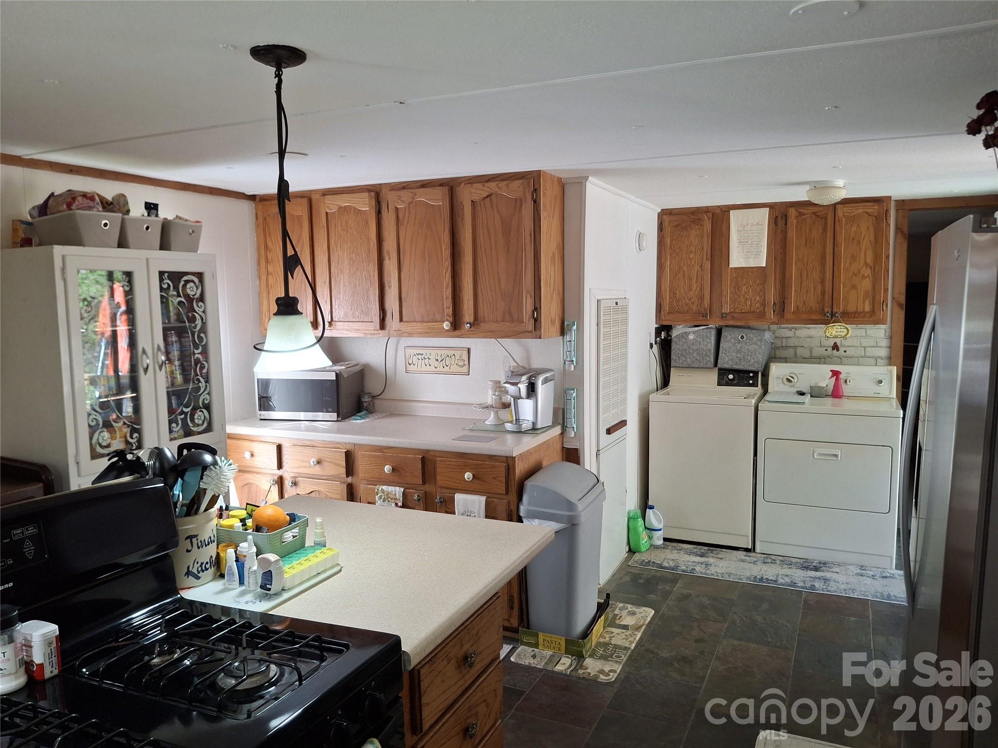 4230 Chimney Rock Road Property Photo 9