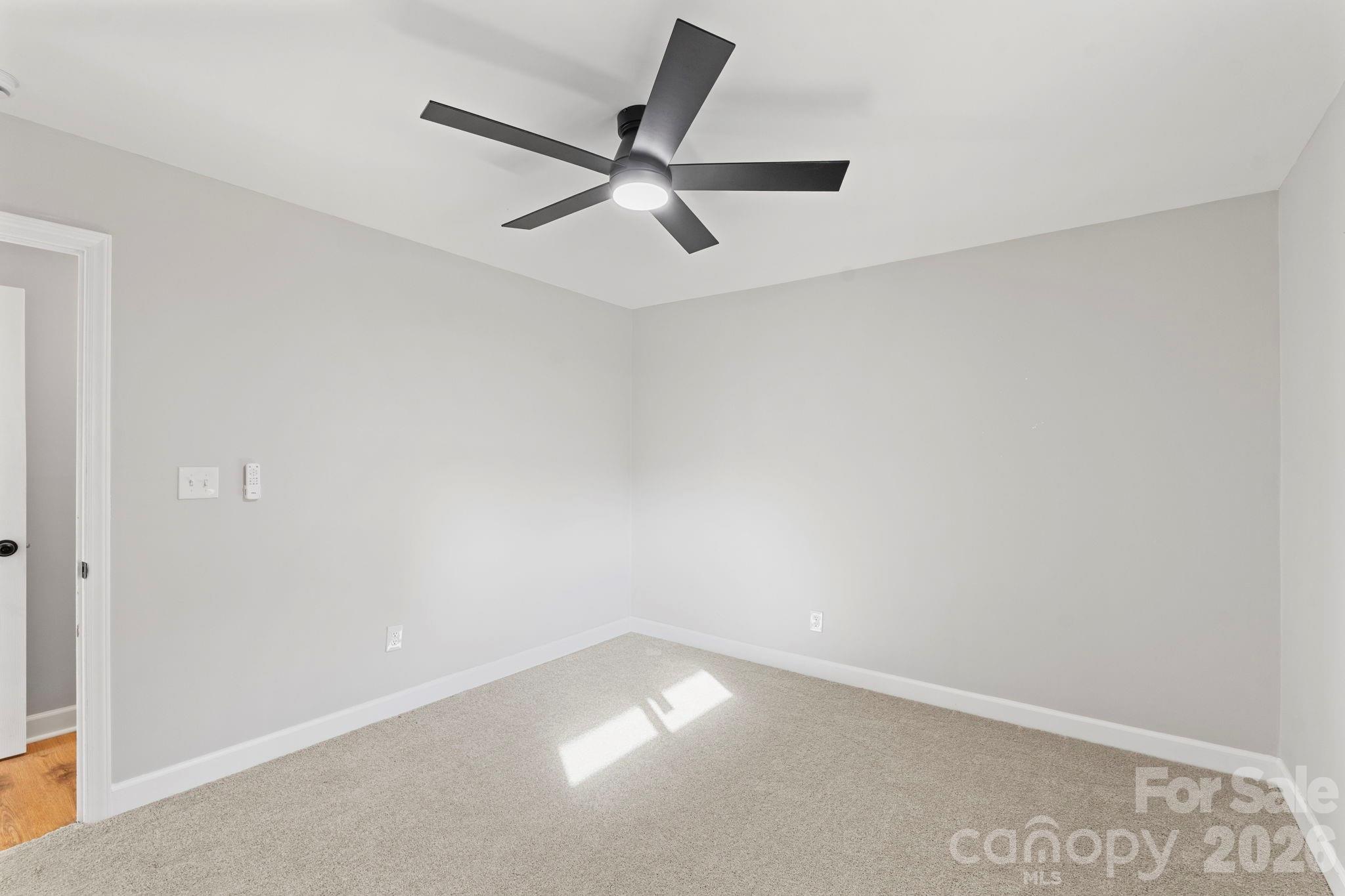 274 Hatley Circle Property Photo 23