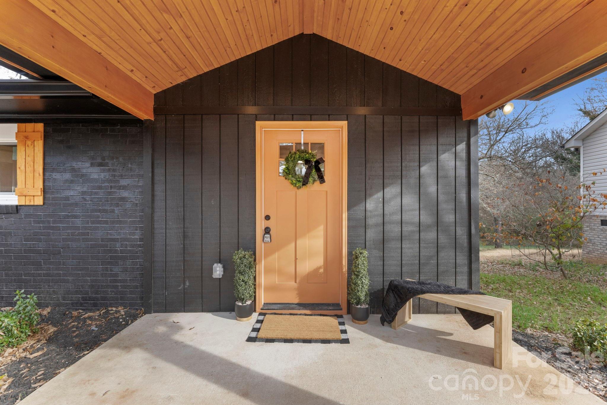 274 Hatley Circle Property Photo 45