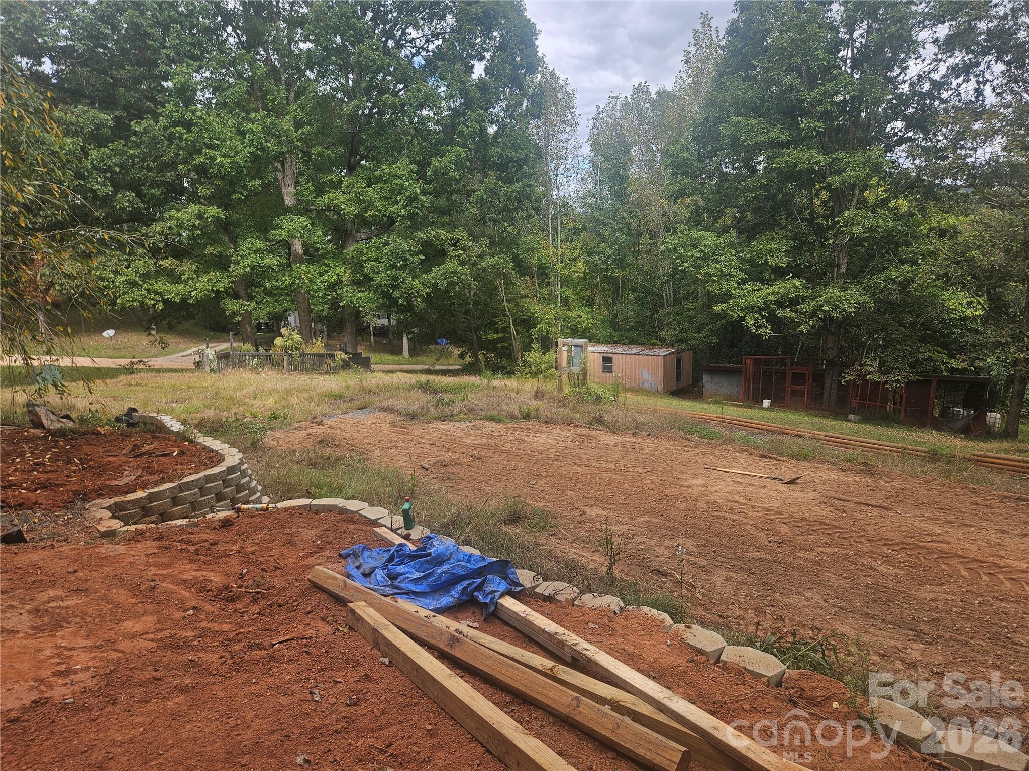 158 Dusty Hollow Property Photo 3