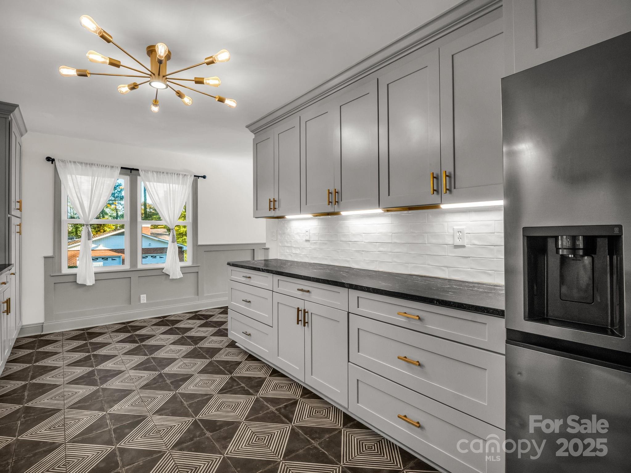 2115 N Stoney View Court Property Photo 16
