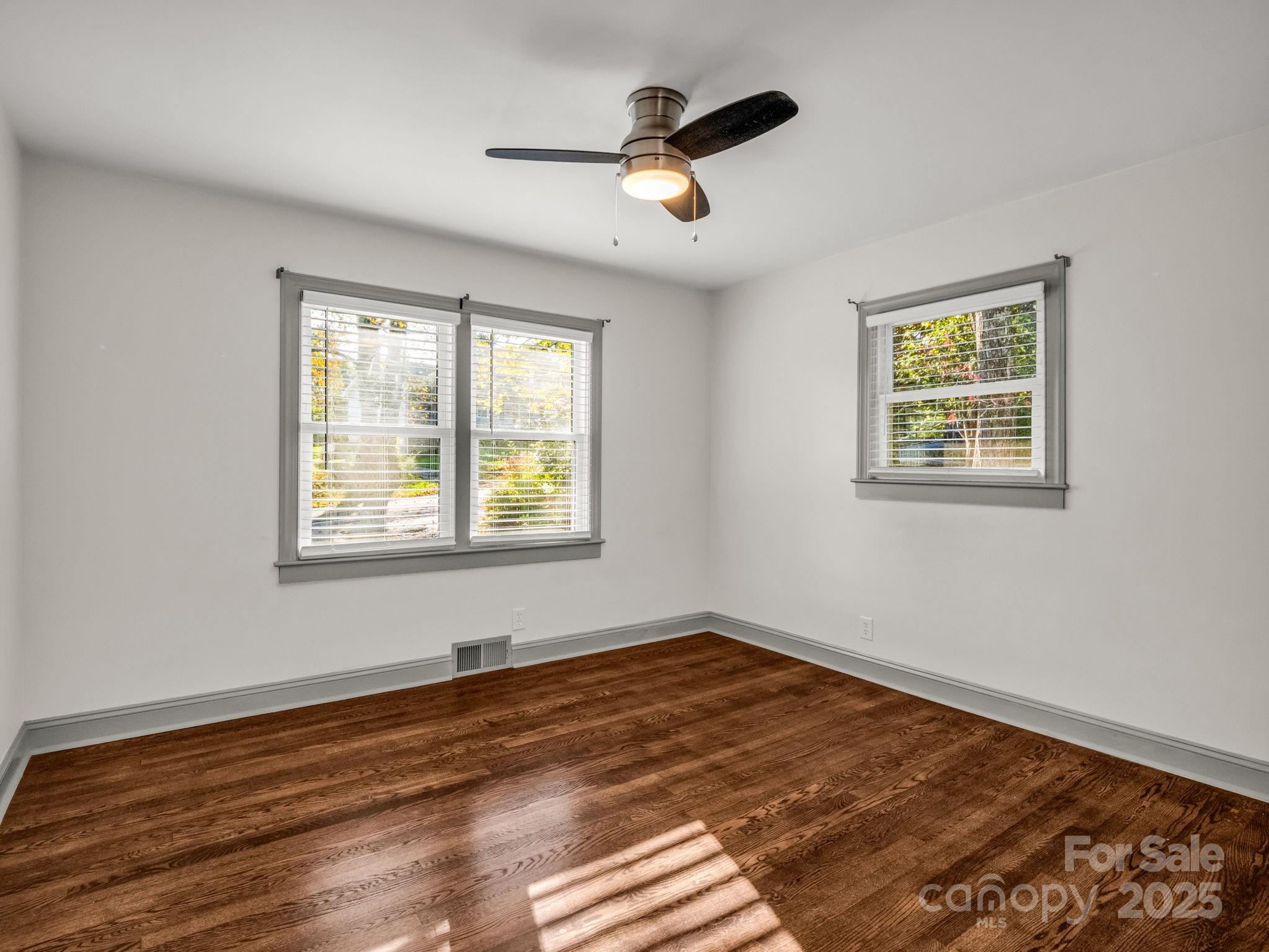 2115 N Stoney View Court Property Photo 29