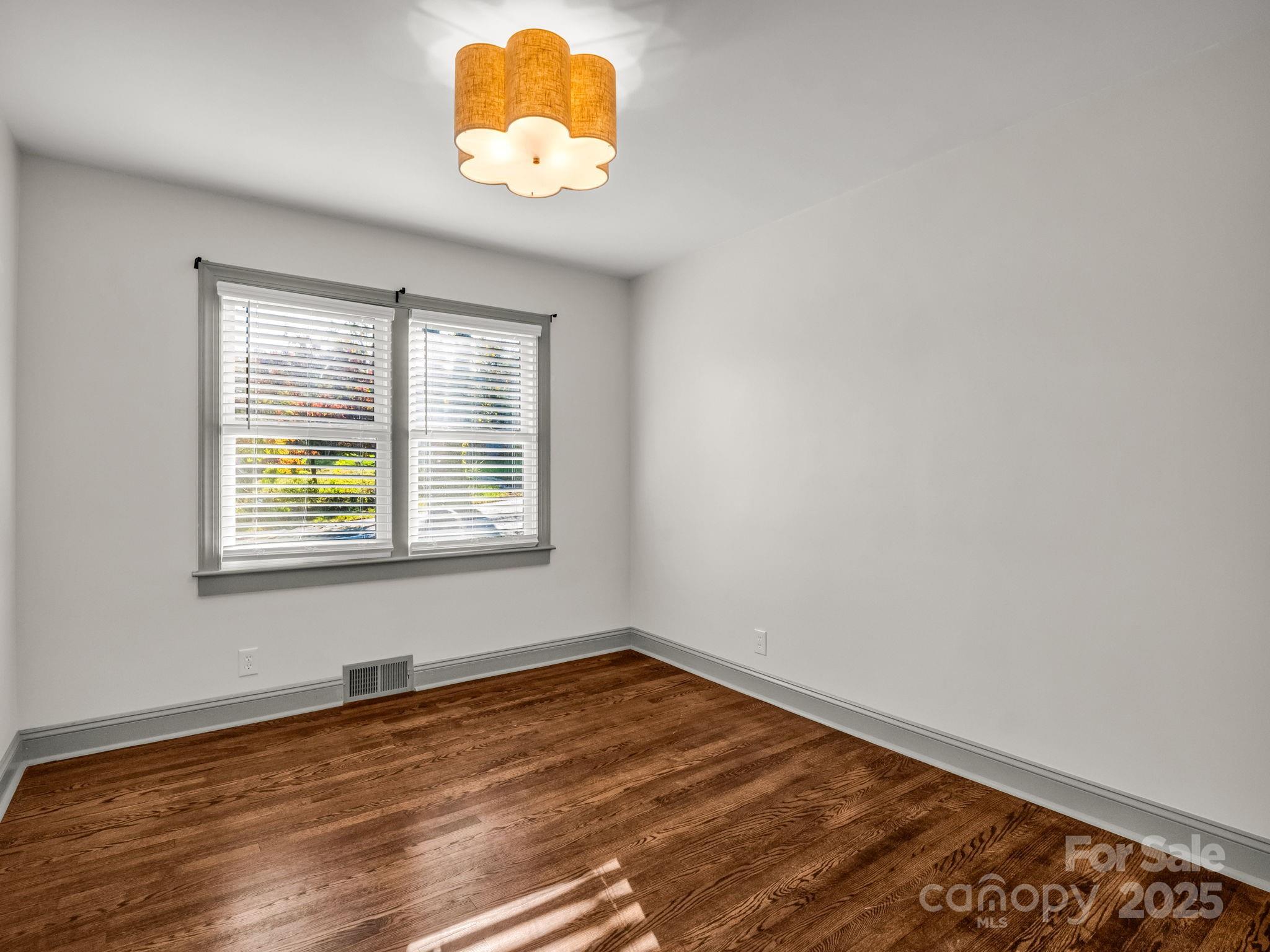 2115 N Stoney View Court Property Photo 31