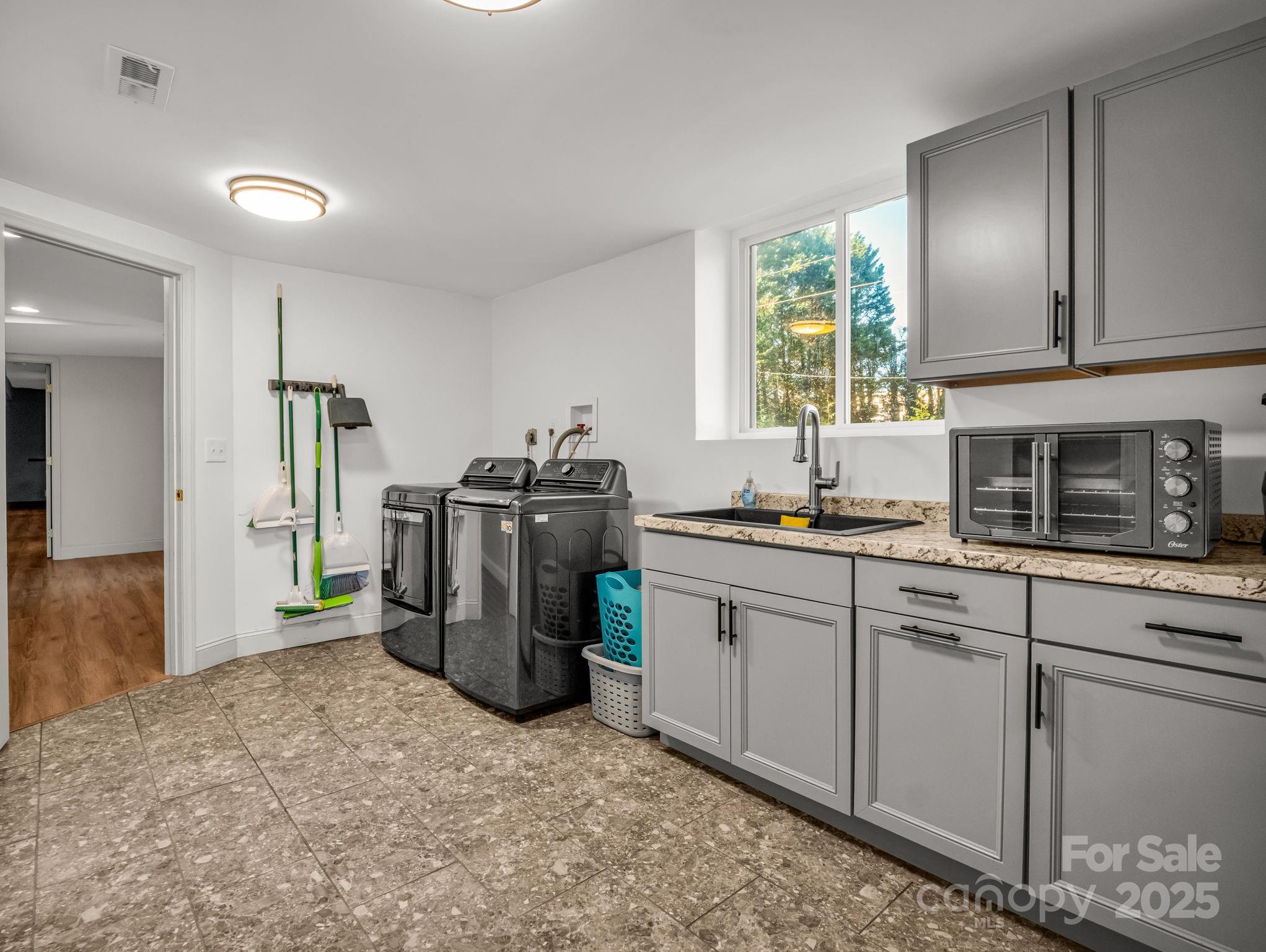 2115 N Stoney View Court Property Photo 35