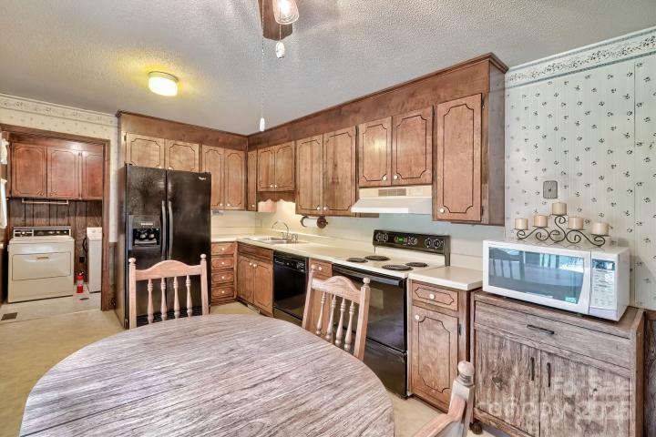 3966 Red Doc Road Property Photo 34