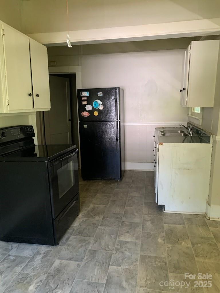 405 S Yates Street Property Photo 13