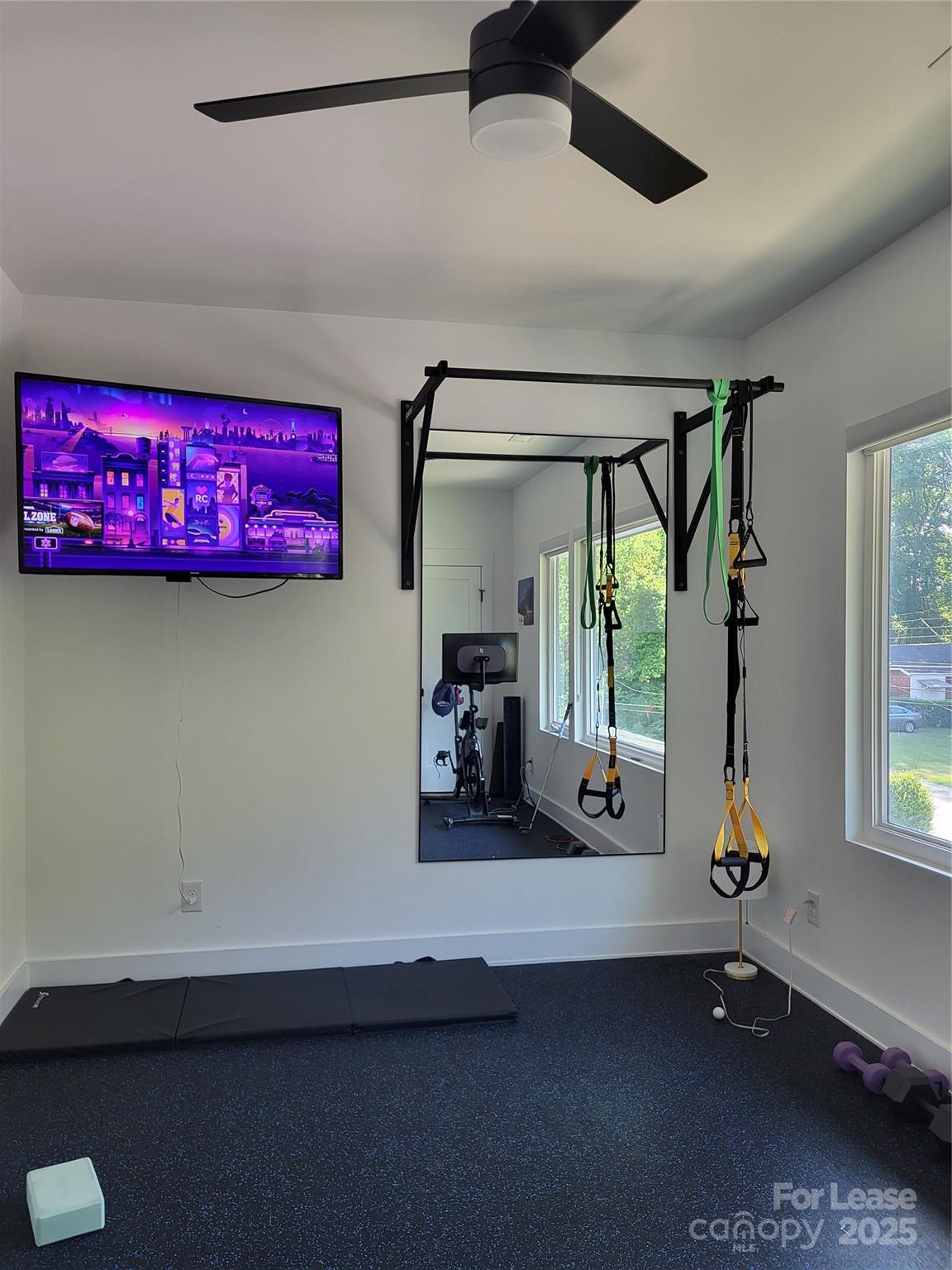 1932 St Mark Street Property Photo 18