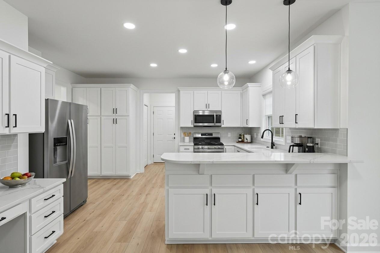 8016 Painted Pony Court Property Photo 12