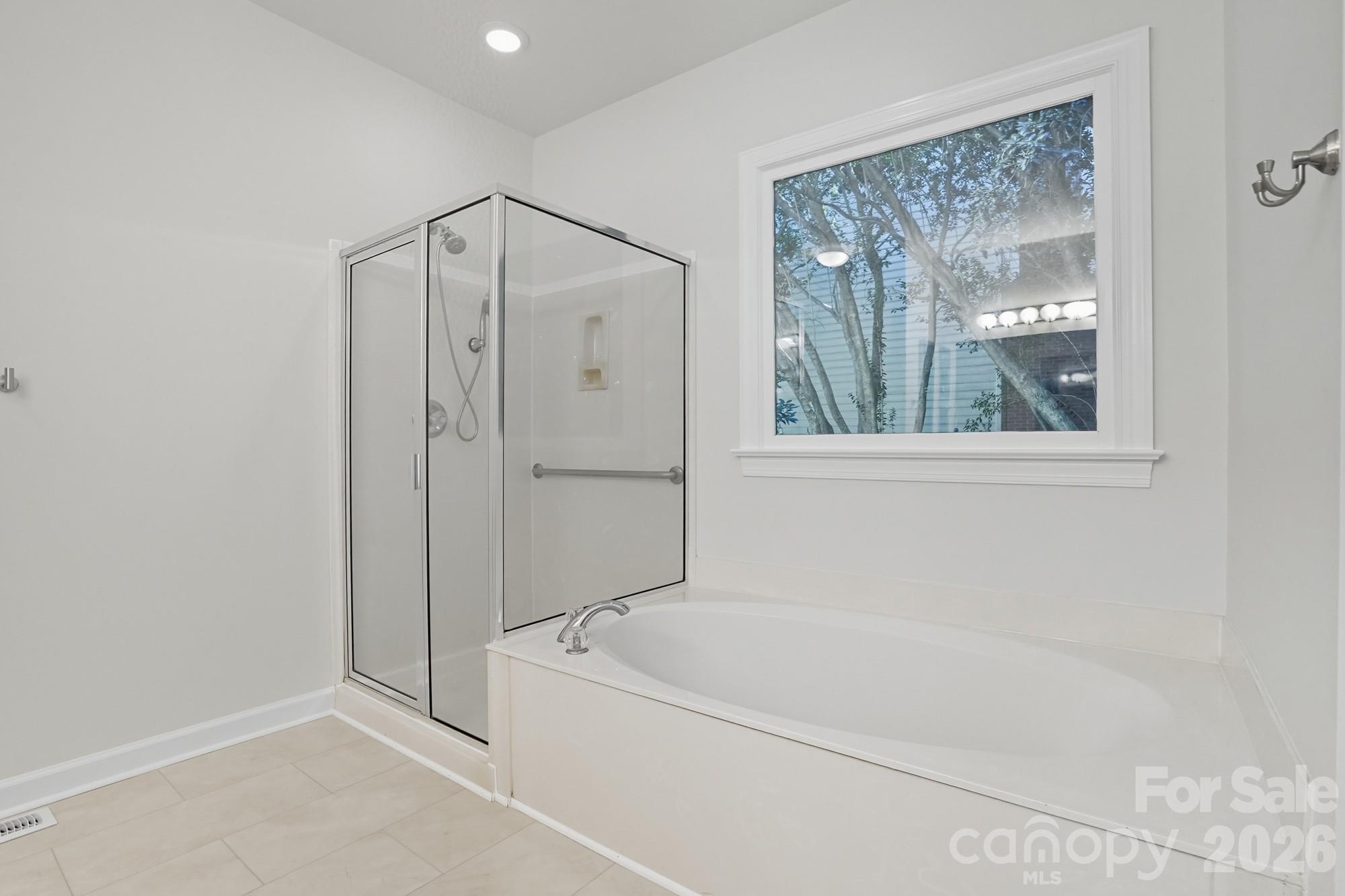 8016 Painted Pony Court Property Photo 21