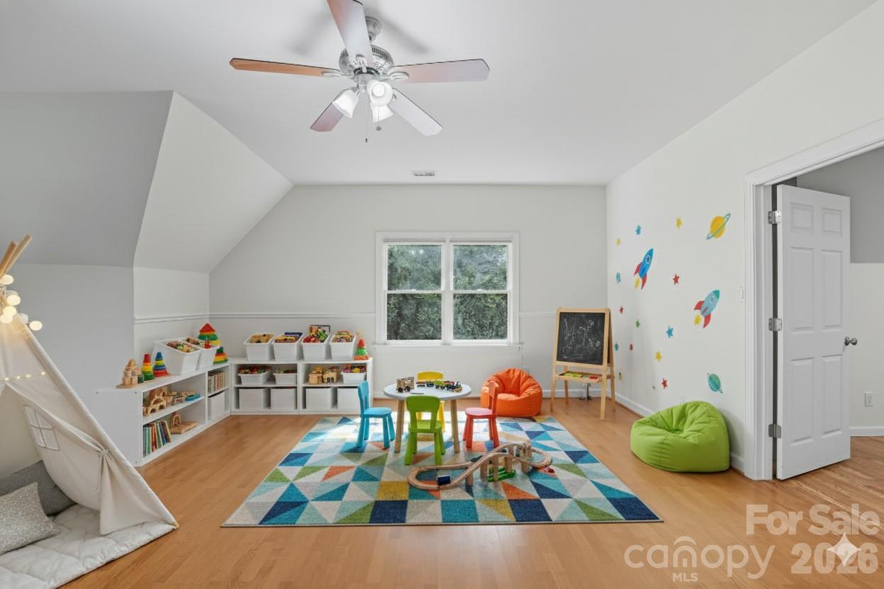 8016 Painted Pony Court Property Photo 23