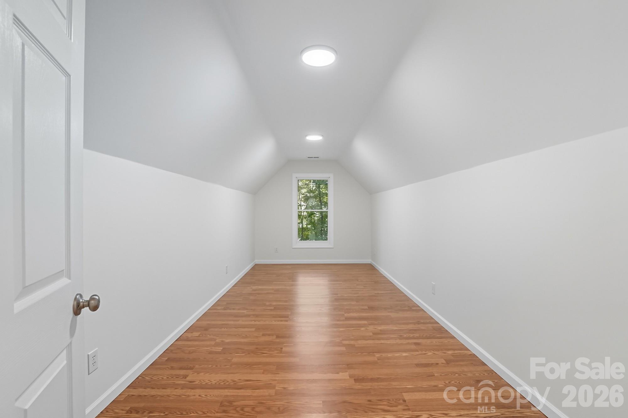 8016 Painted Pony Court Property Photo 26