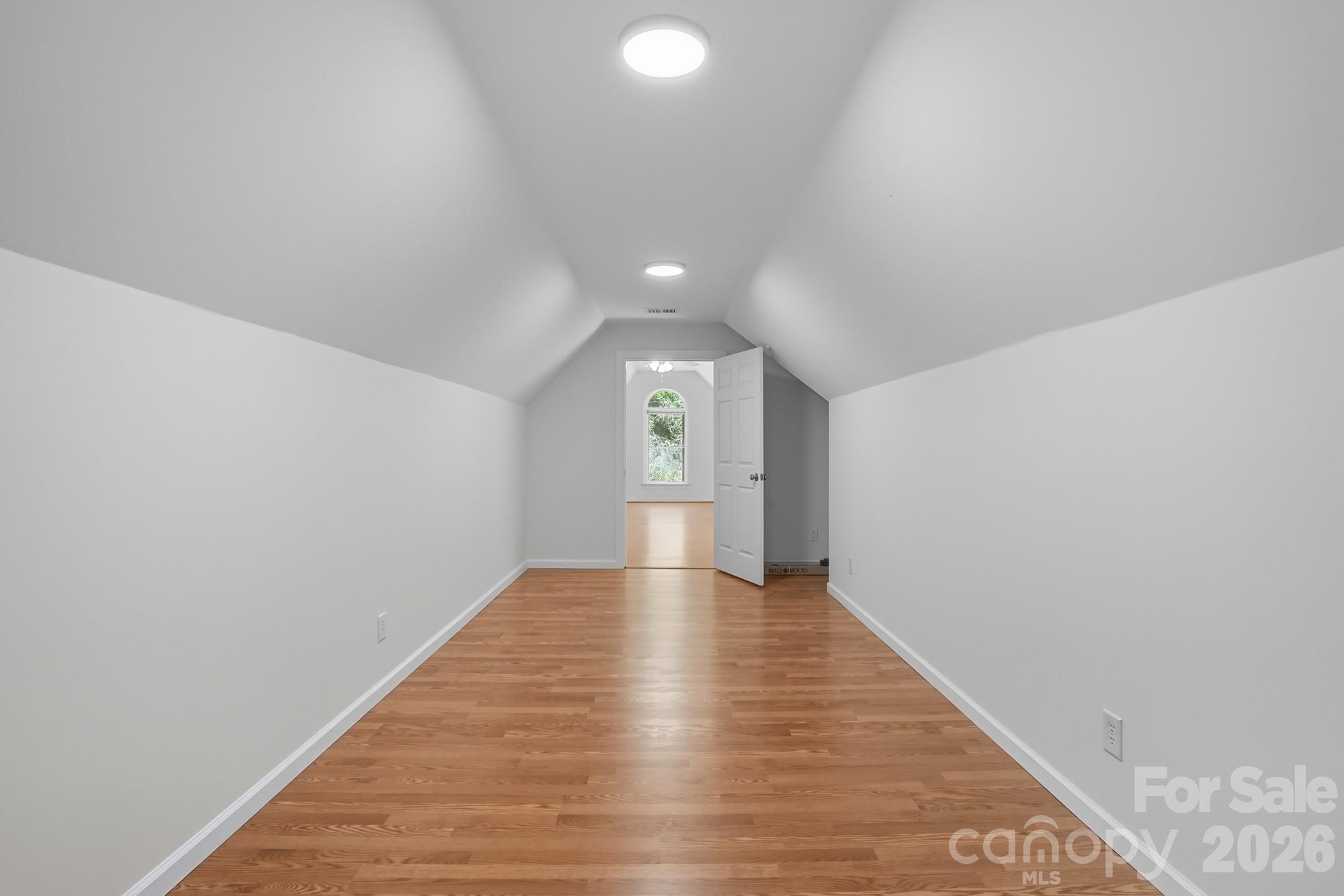 8016 Painted Pony Court Property Photo 27