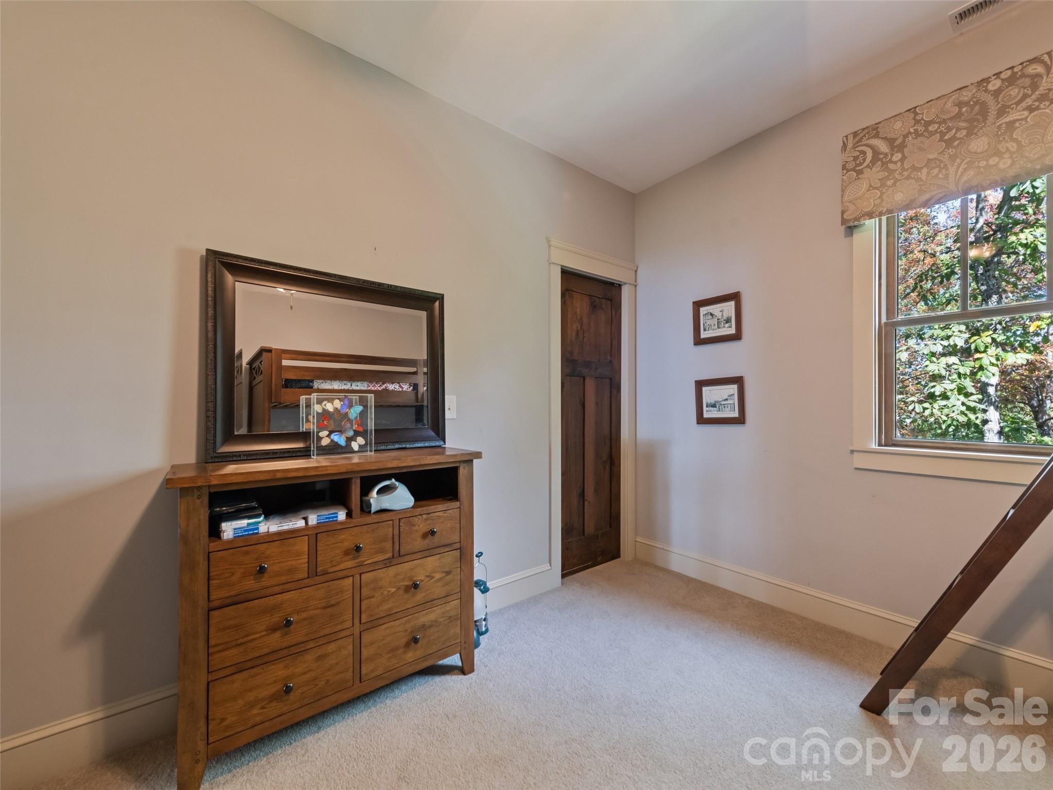 1635 Quest Ridge Property Photo 29